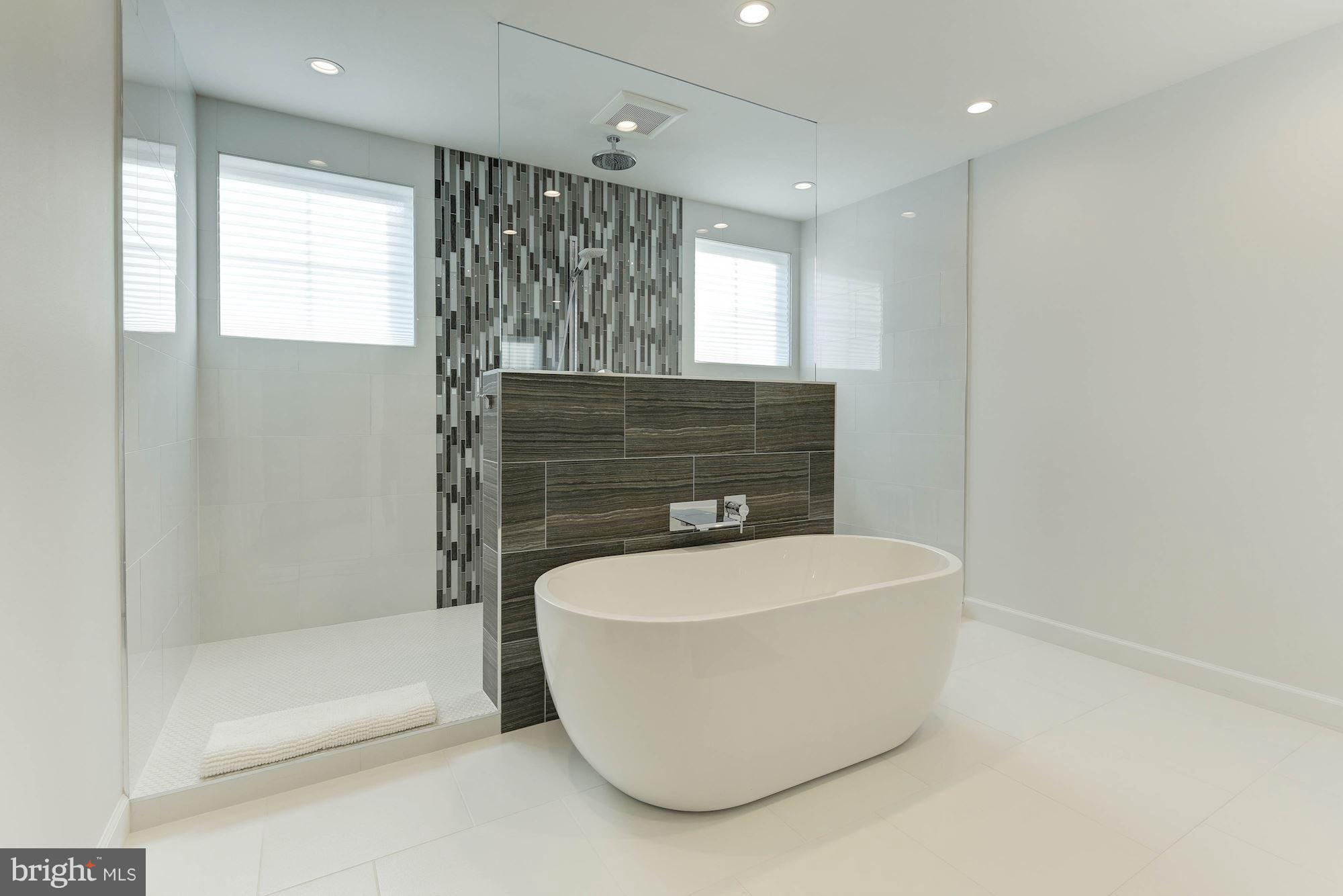 ALEXANDRIA - Residential