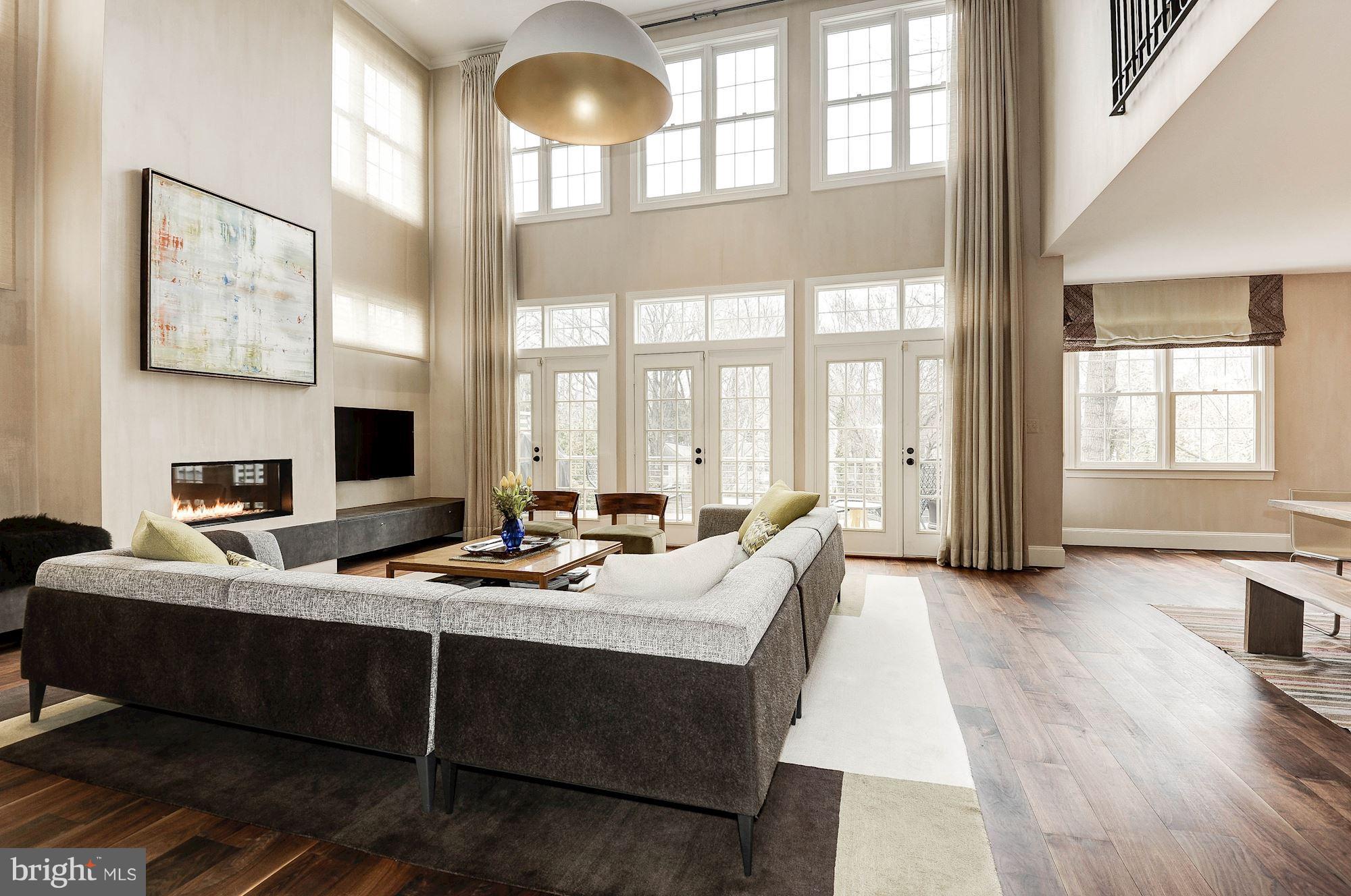 ALEXANDRIA - Residential