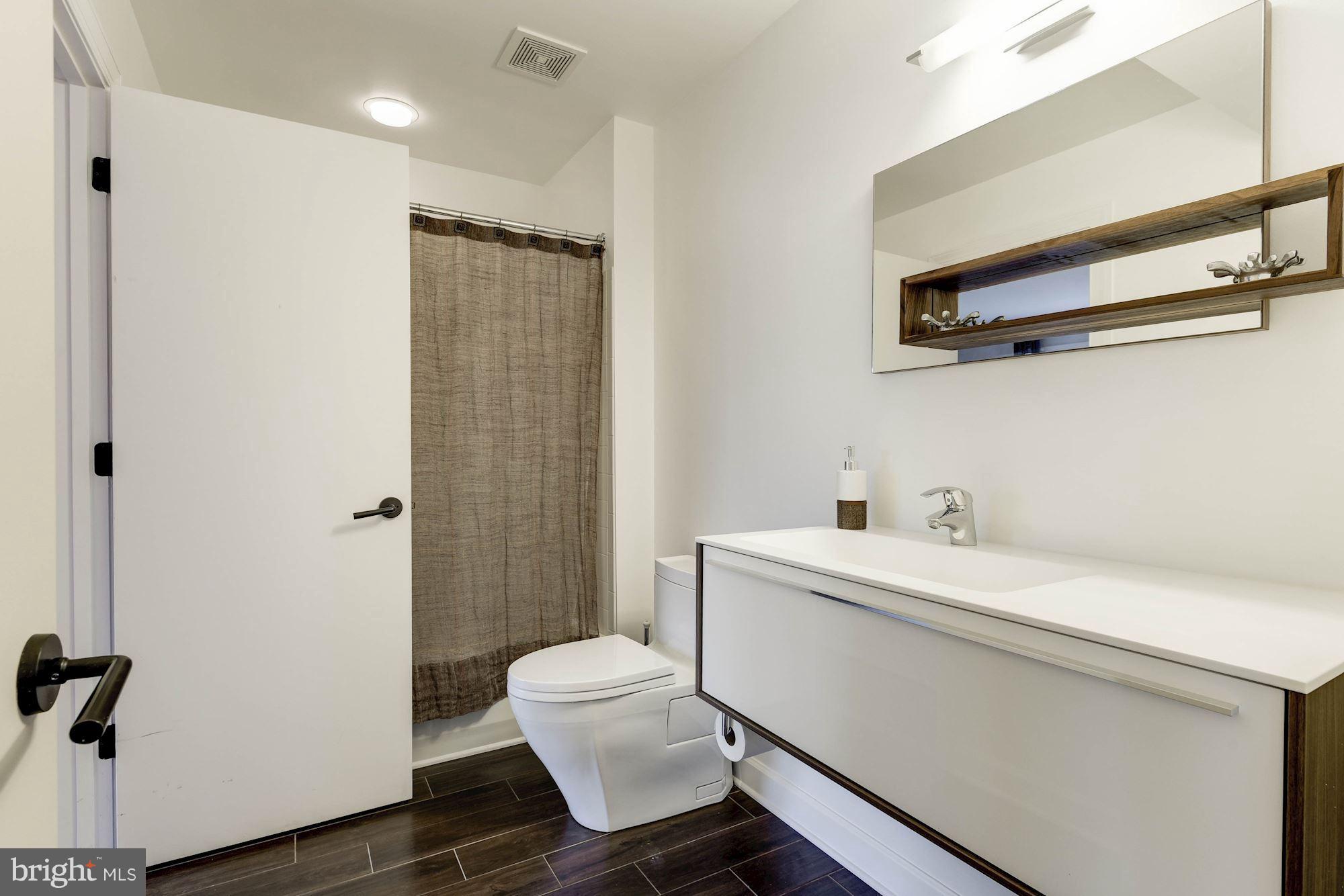 ALEXANDRIA - Residential