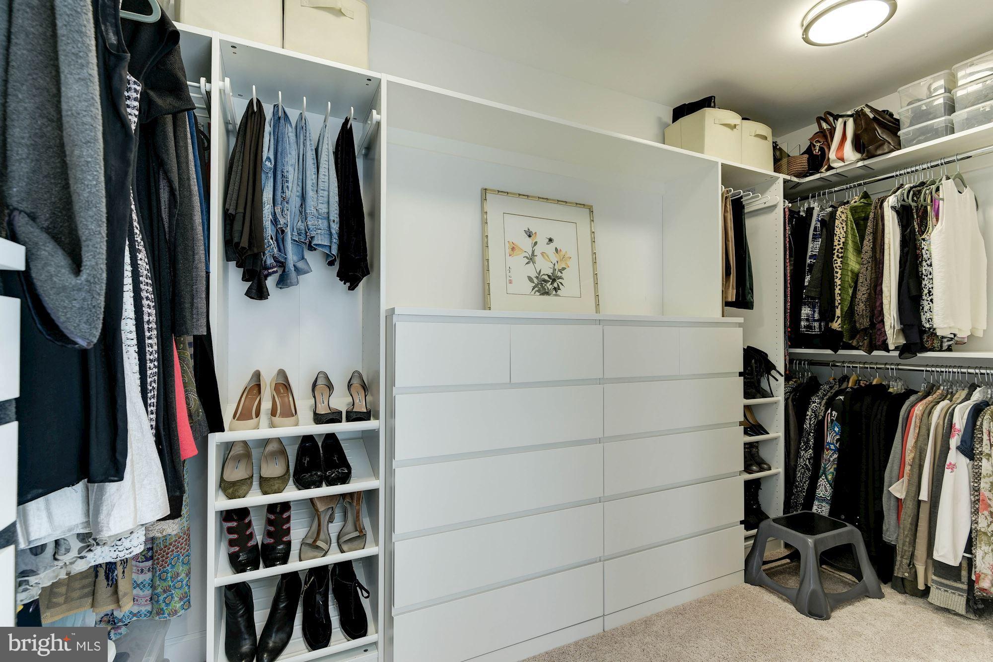 ALEXANDRIA - Residential