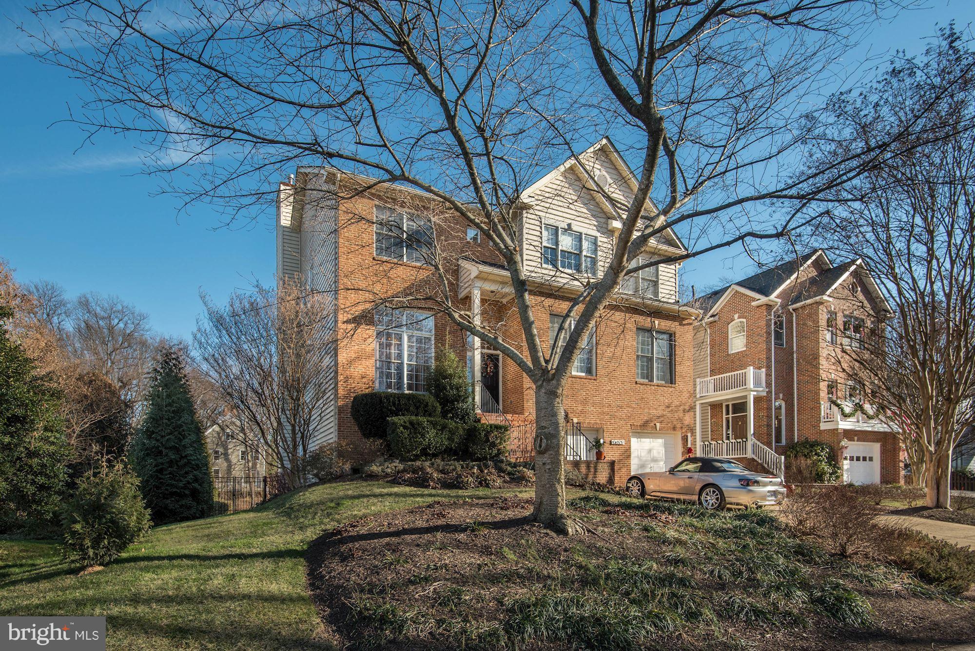 ALEXANDRIA - Residential