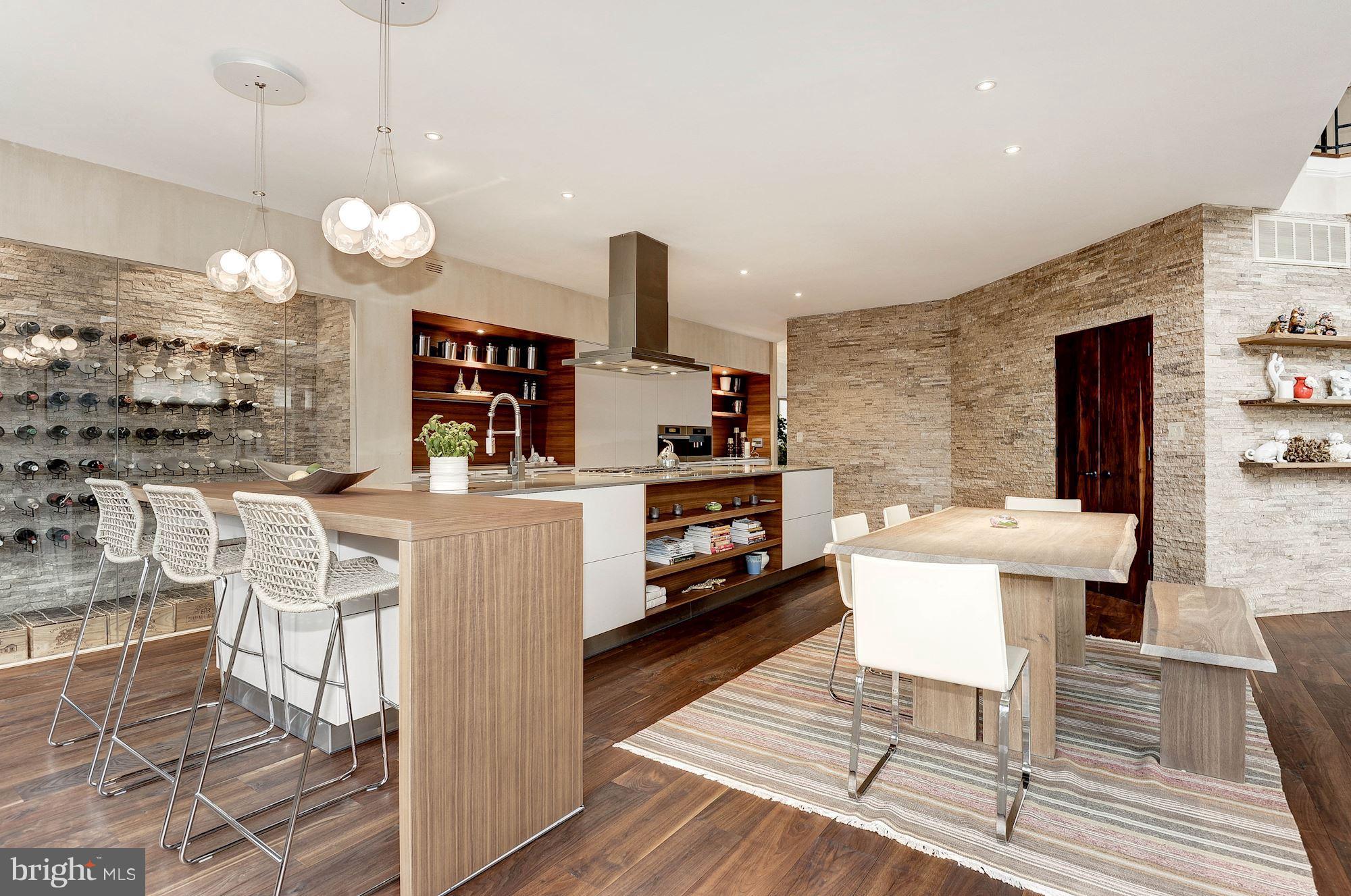 ALEXANDRIA - Residential