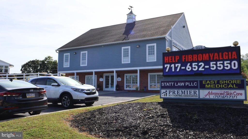 Photo of 915 N Mountain Road, HARRISBURG, PA 17112 (MLS # PADA2051026)