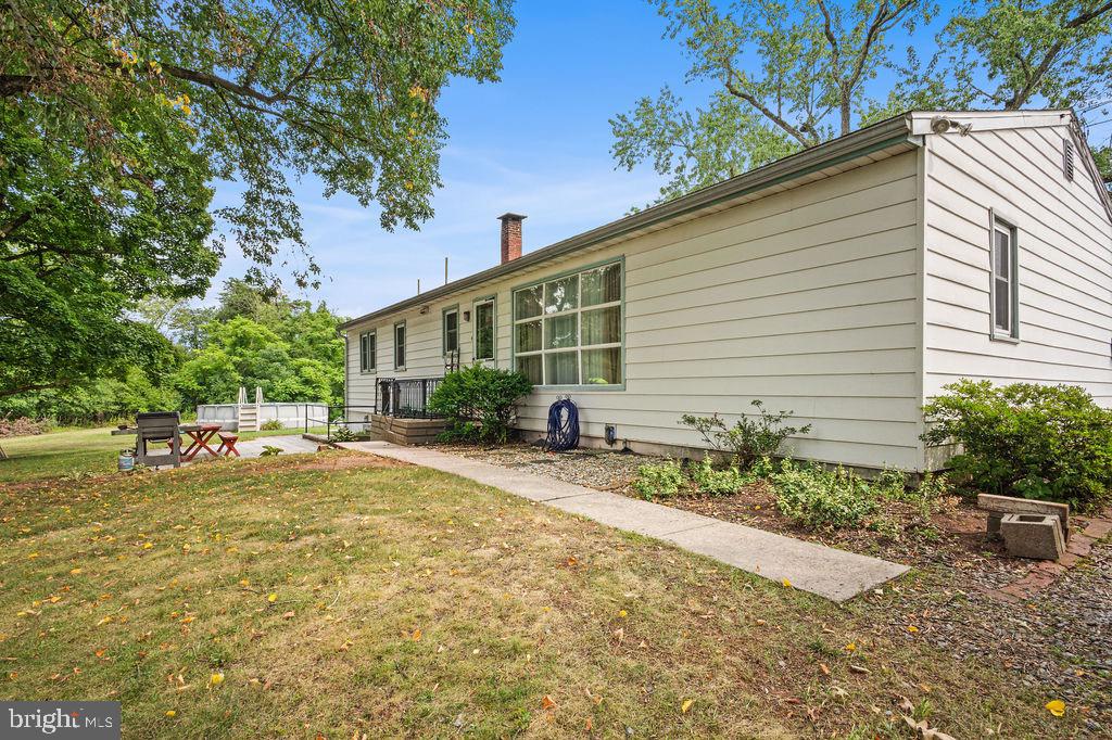 82 SPRUCE AVENUE