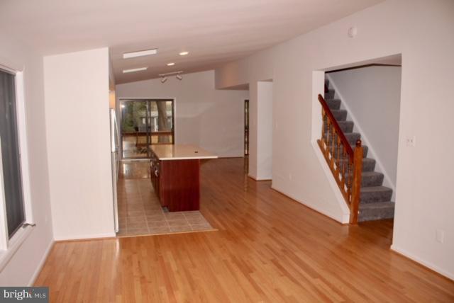 BAY RIDGE - Residential Lease