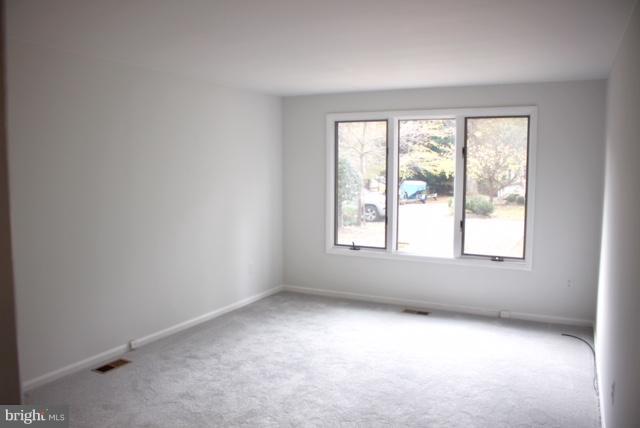 BAY RIDGE - Residential Lease