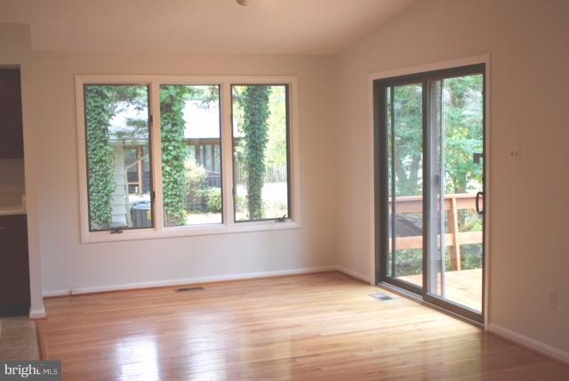 BAY RIDGE - Residential Lease