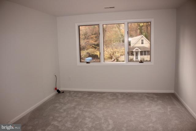 BAY RIDGE - Residential Lease