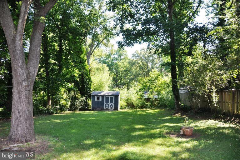 BAY RIDGE - Residential Lease