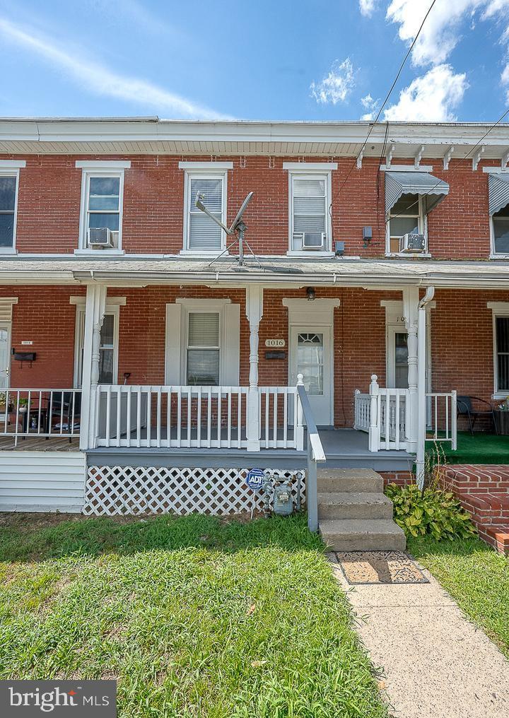 1016 HILL STREET