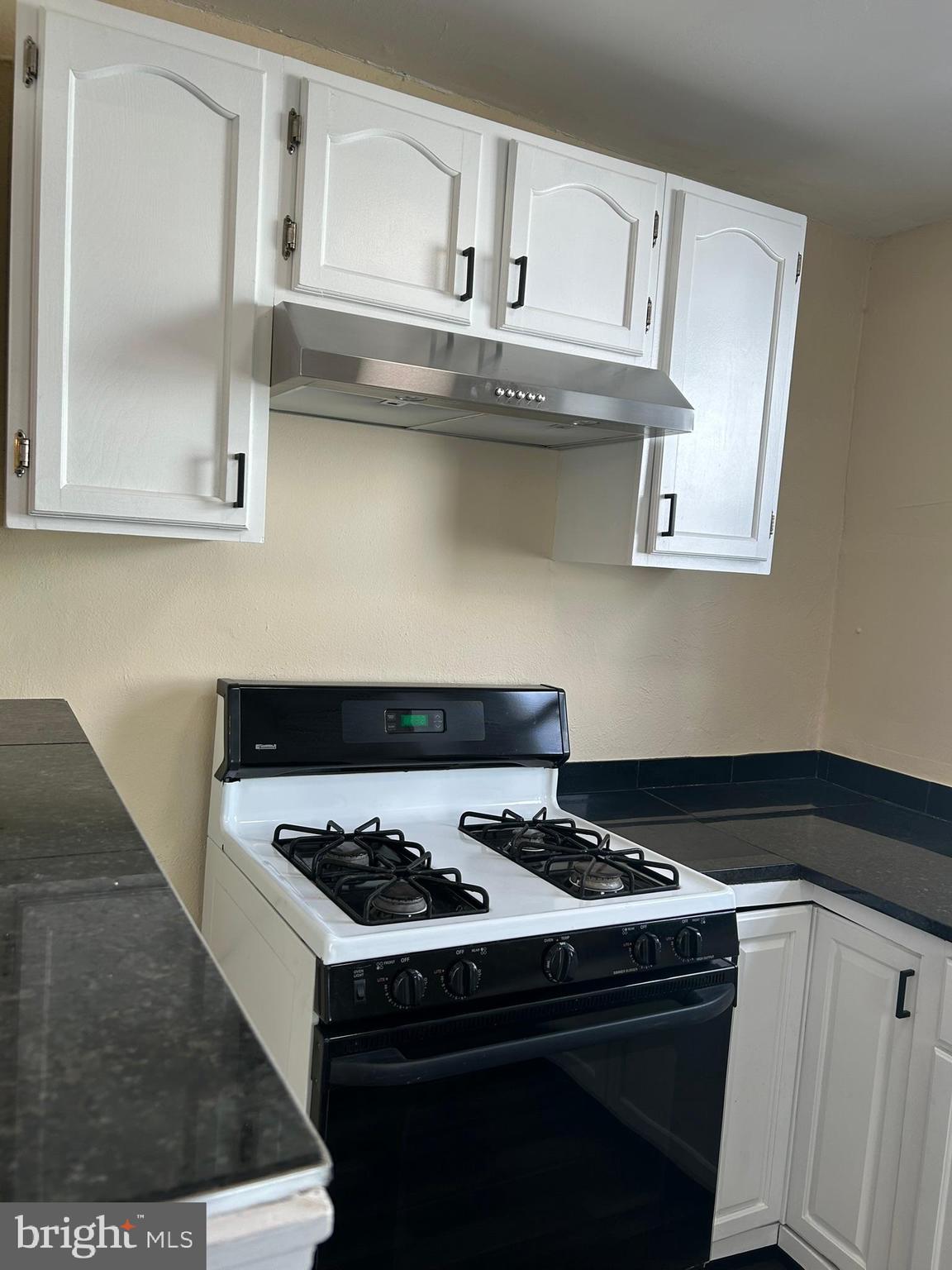 STONEHURST - Residential