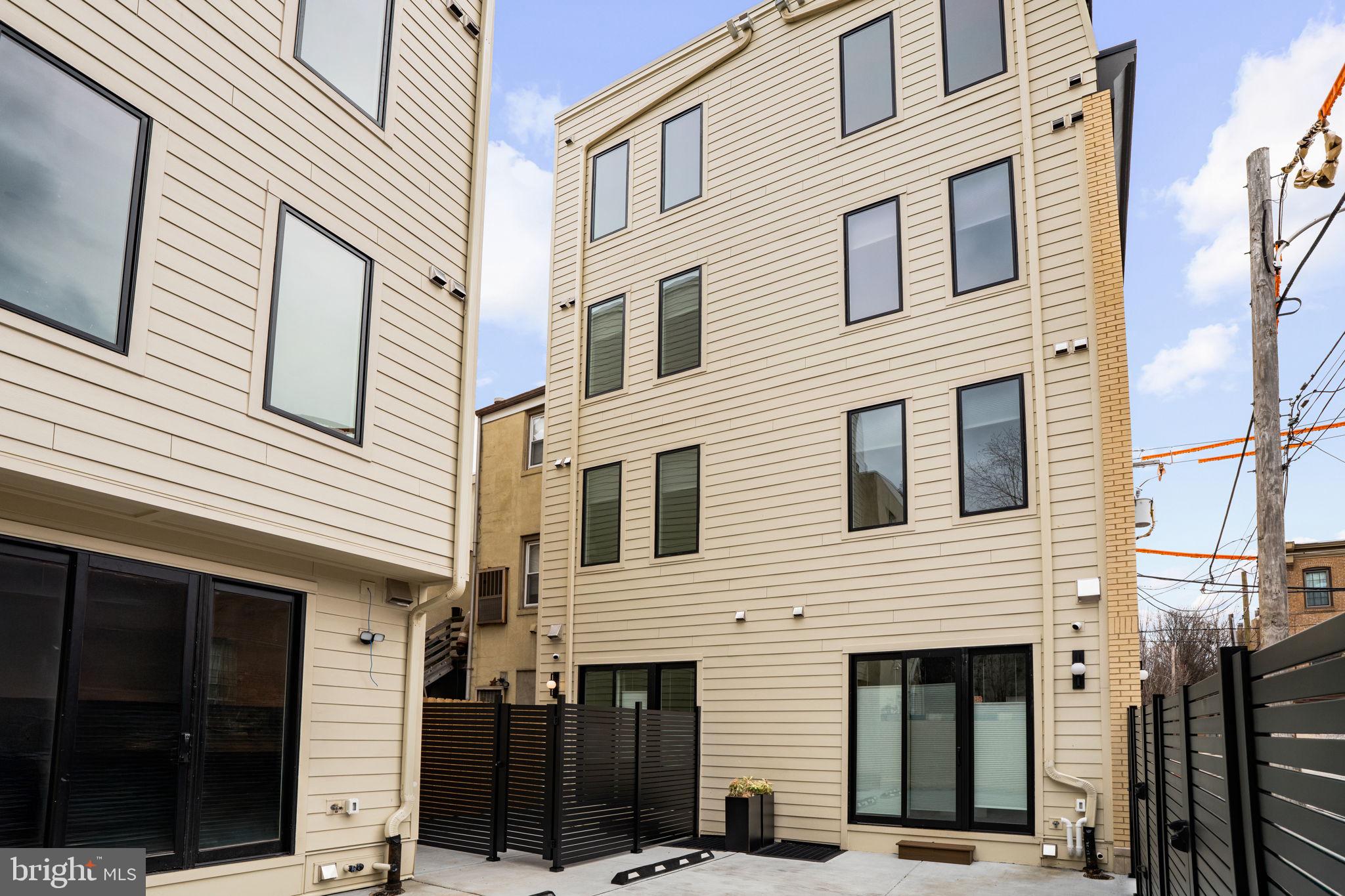 FITLER SQUARE - Residential