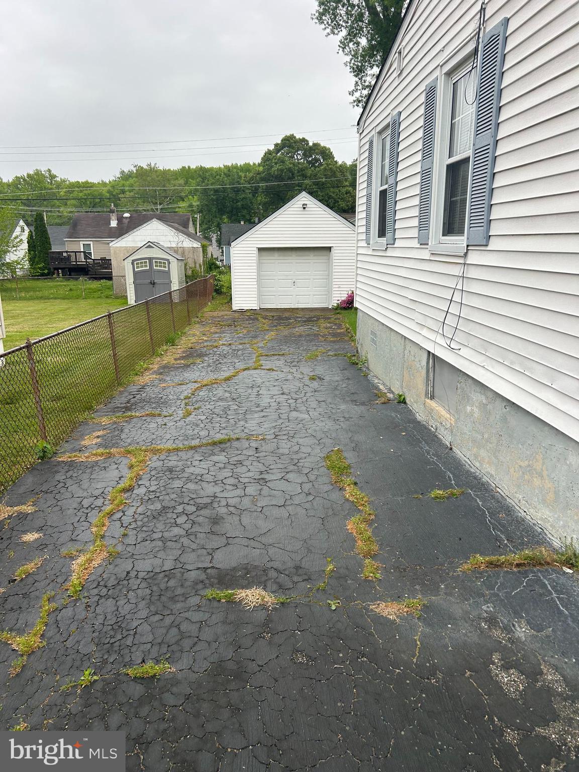 ESSEX - Residential