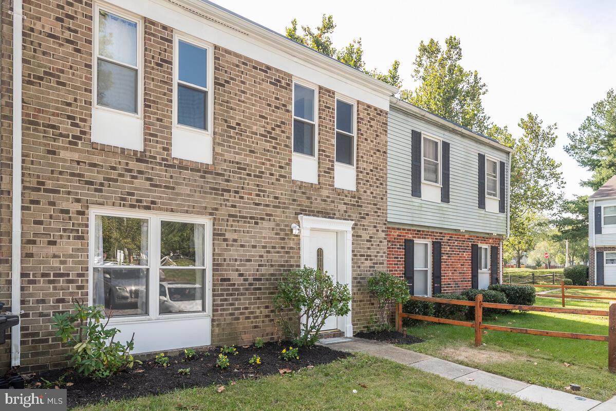 WILLOW HILLS 03 - Residential Lease