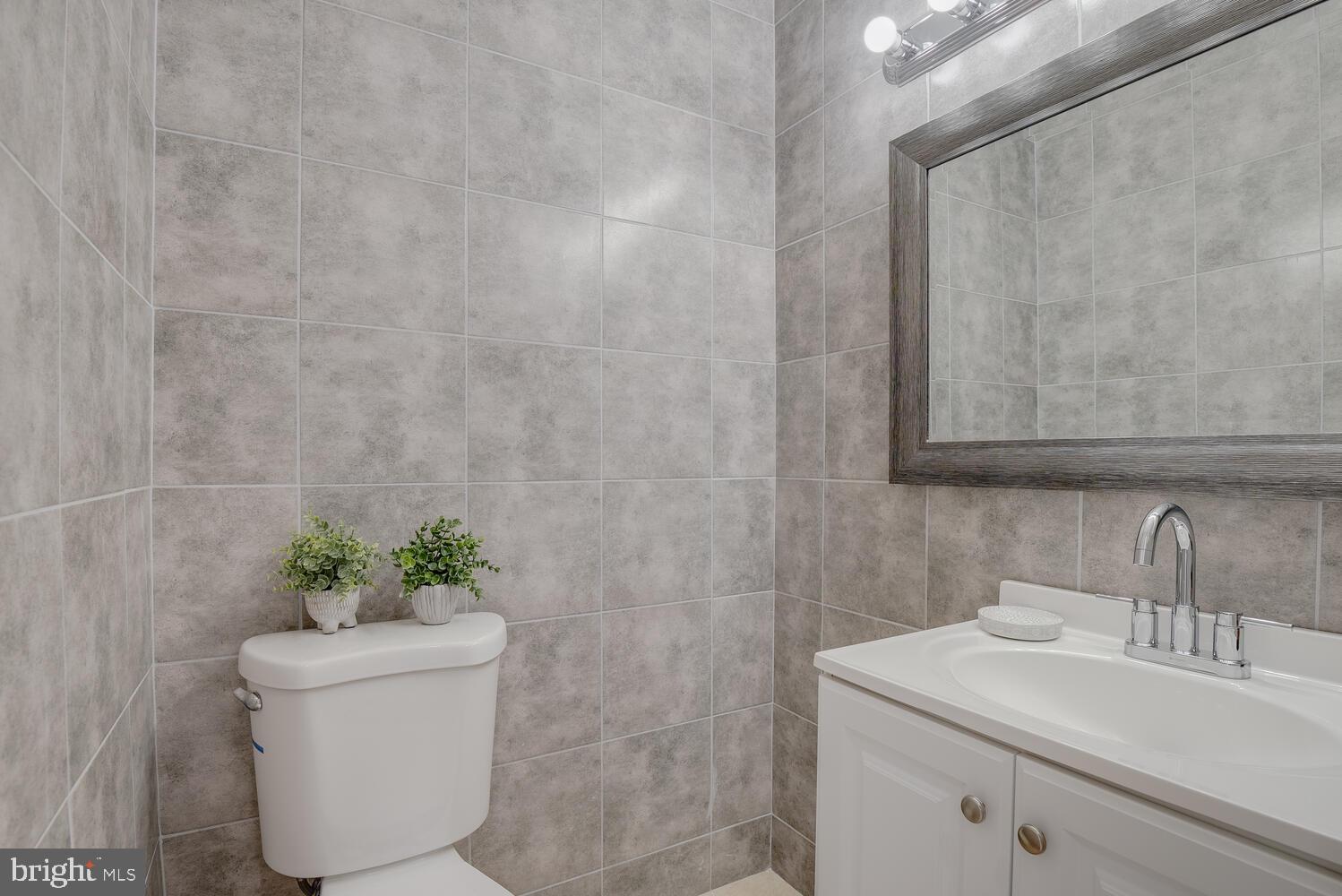 WILLOW HILLS 03 - Residential Lease