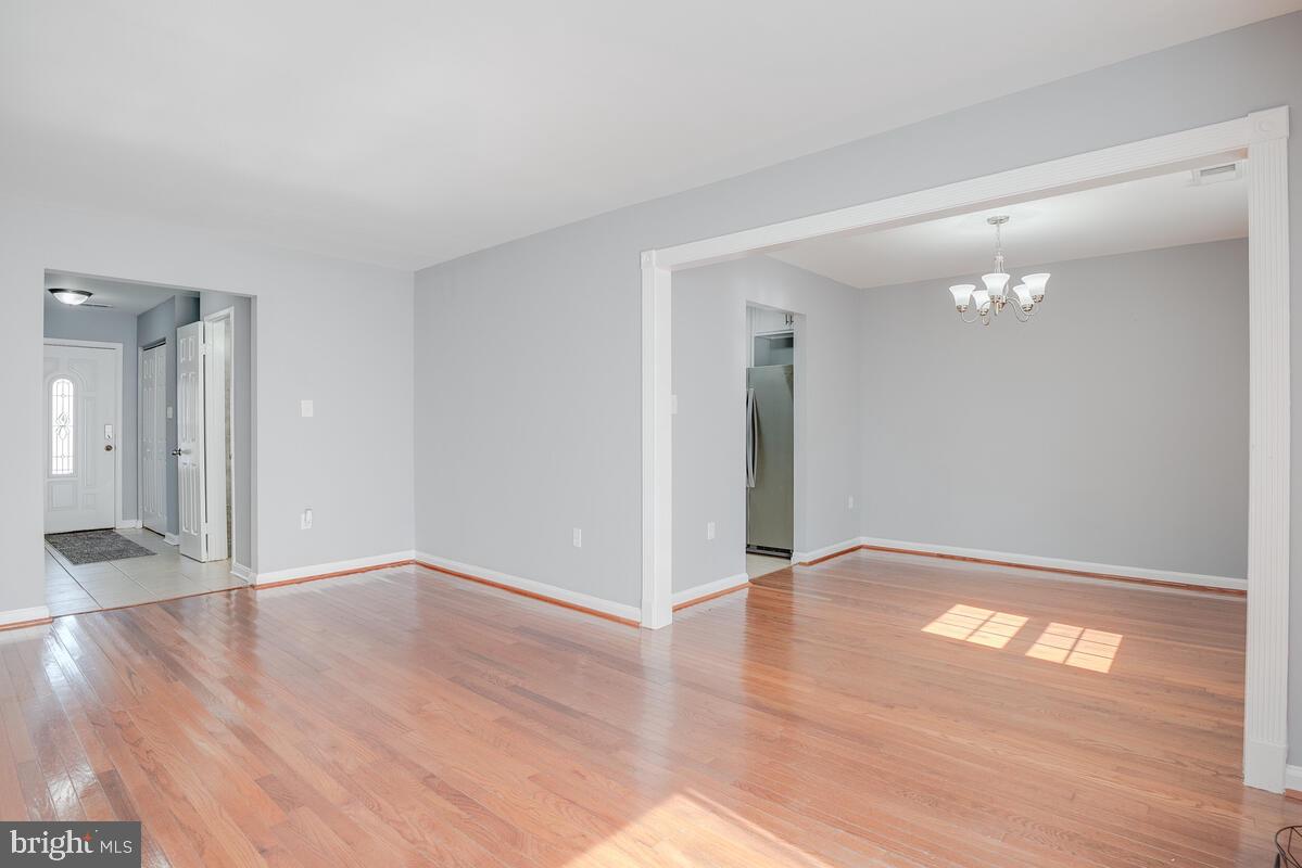 WILLOW HILLS 03 - Residential Lease