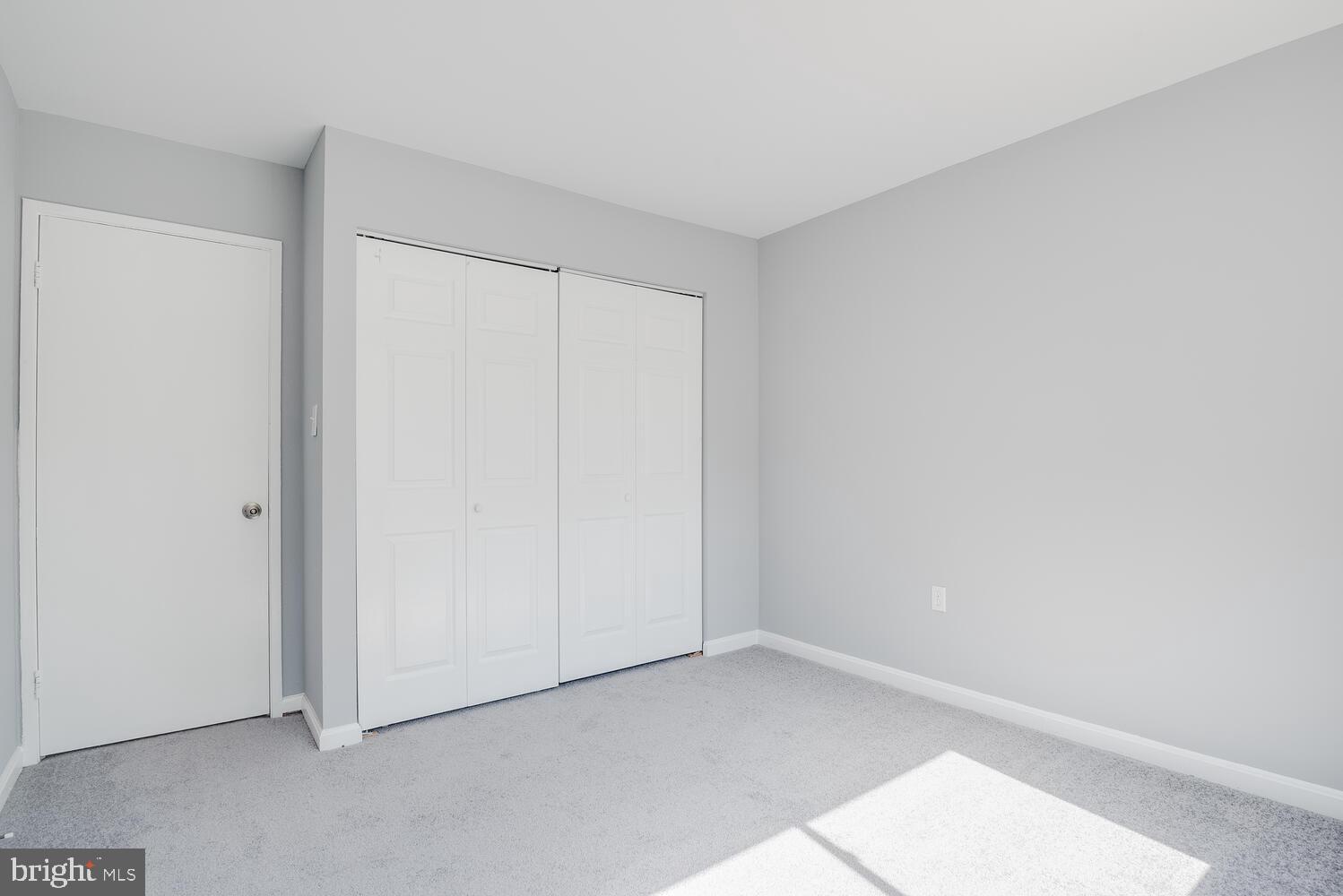 WILLOW HILLS 03 - Residential Lease