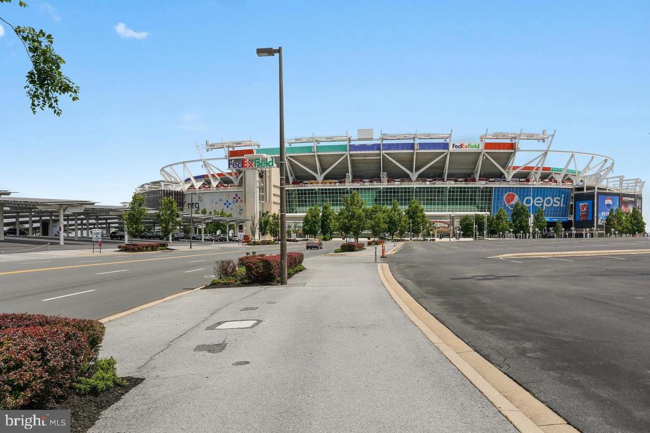 WILLOW HILLS 03 - Residential Lease