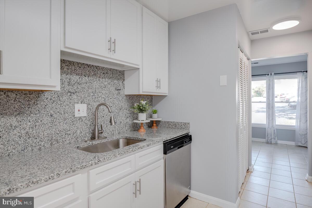 WILLOW HILLS 03 - Residential Lease