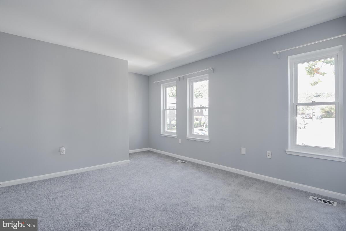 WILLOW HILLS 03 - Residential Lease