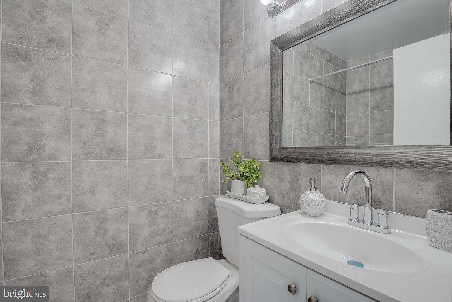 WILLOW HILLS 03 - Residential Lease