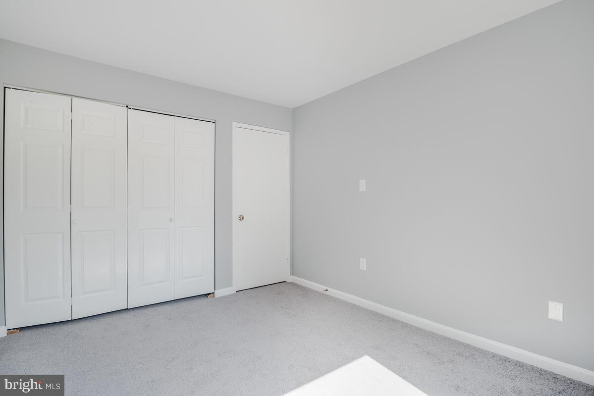 WILLOW HILLS 03 - Residential Lease