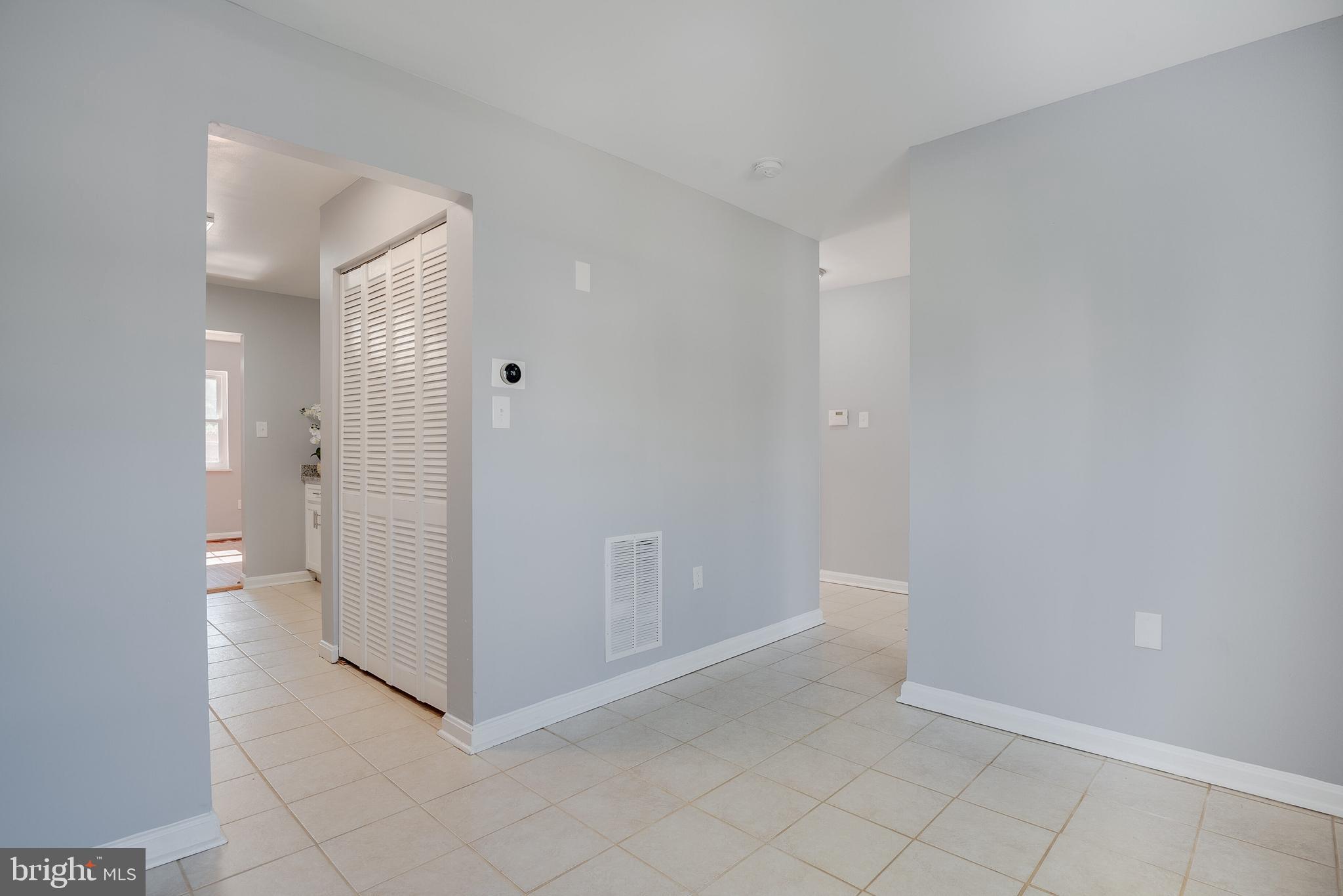 WILLOW HILLS 03 - Residential Lease