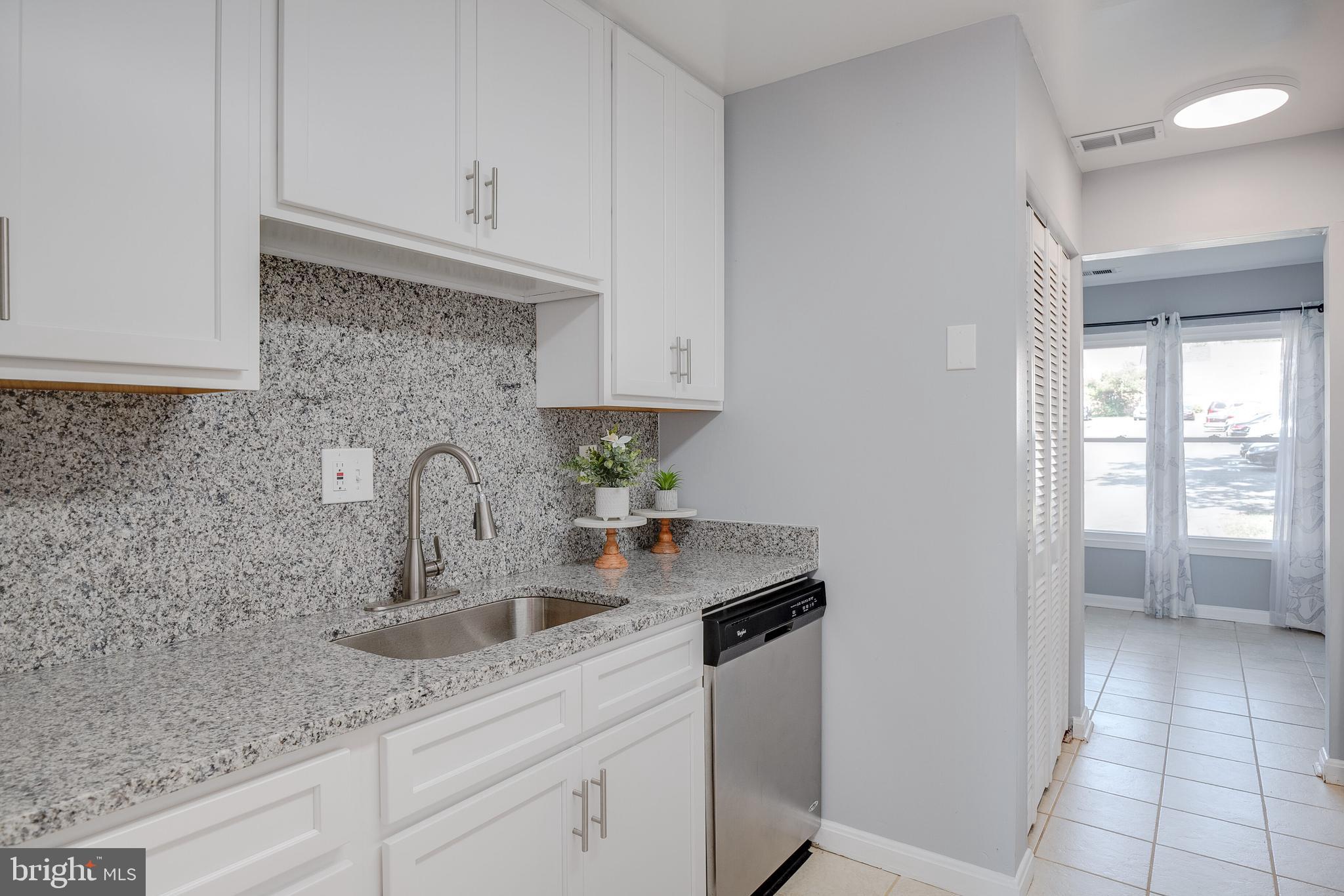 WILLOW HILLS 03 - Residential Lease