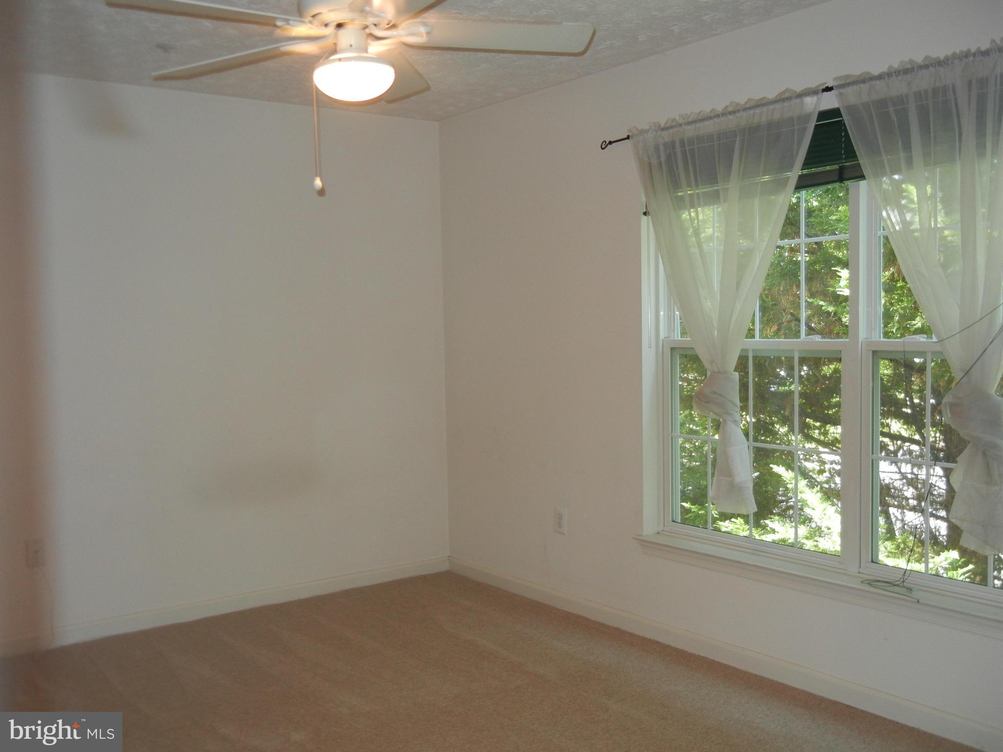 WINDGATE CONDO - Residential