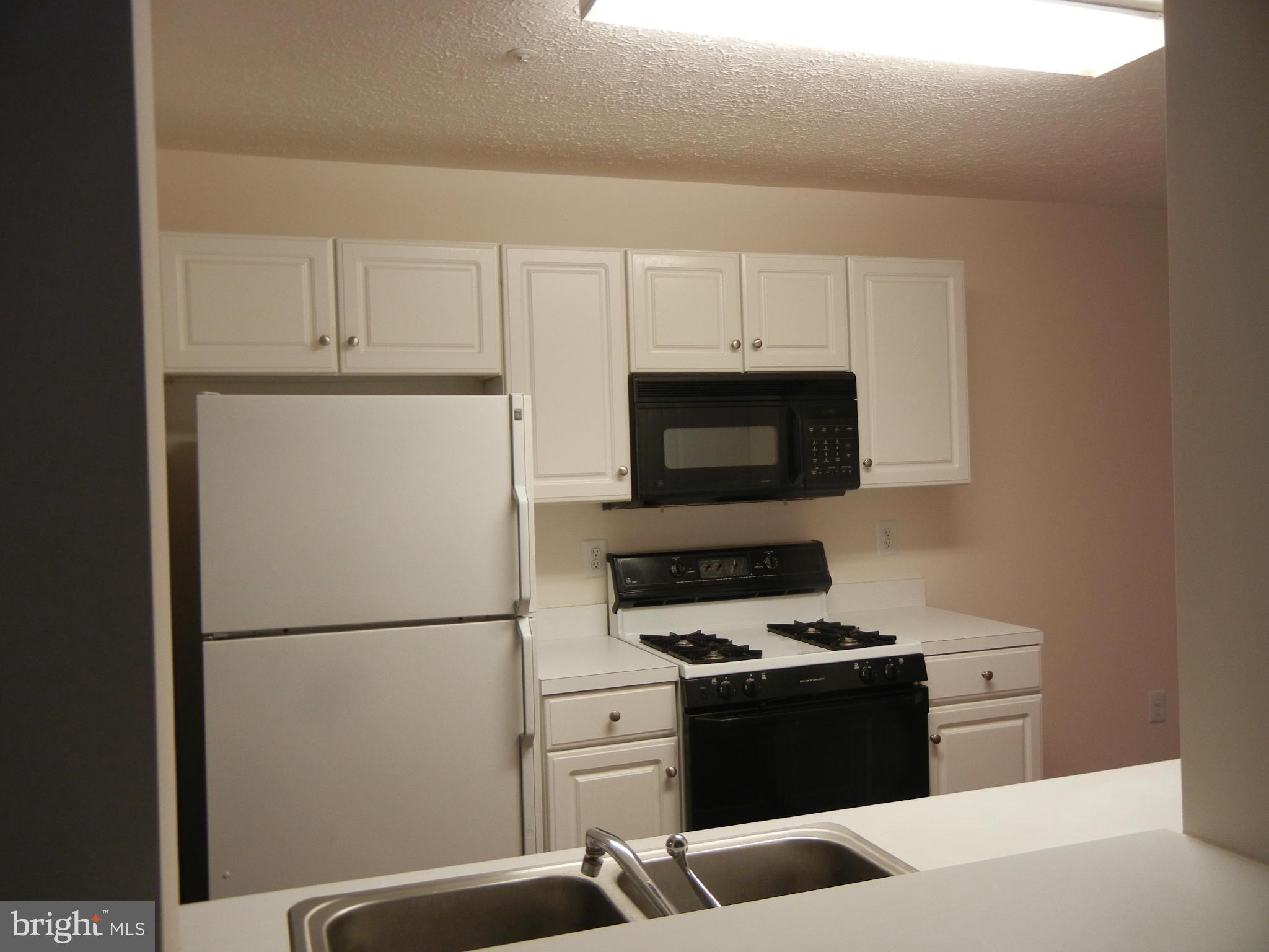 WINDGATE CONDO - Residential