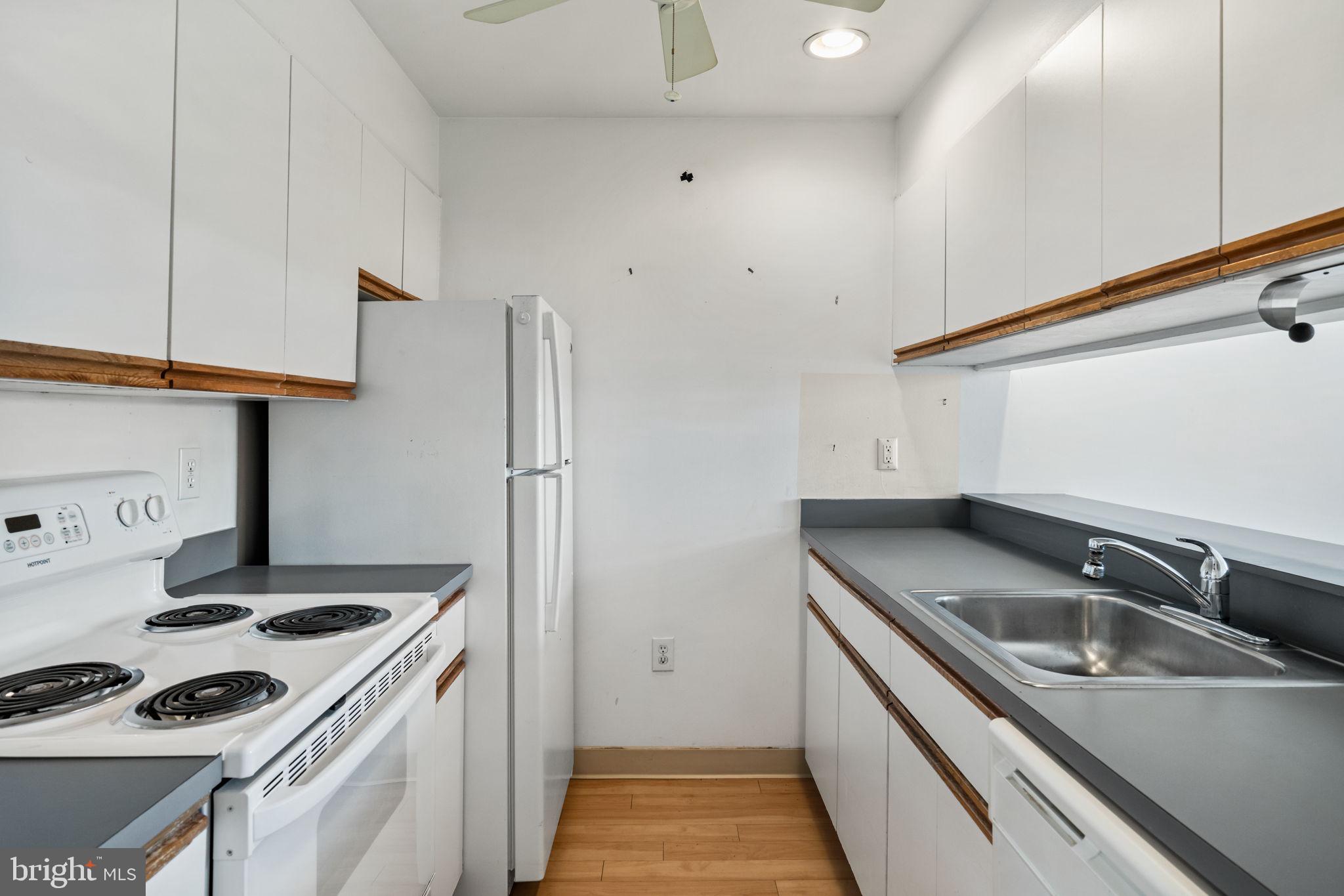 SPRING GARDEN - Residential