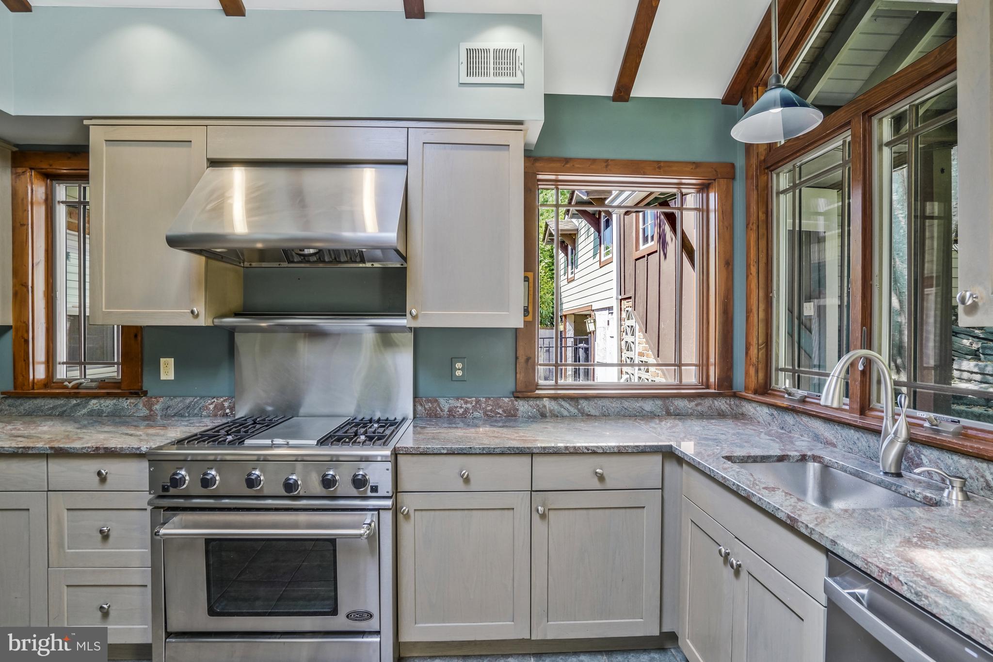 ENGLEWOOD - Residential