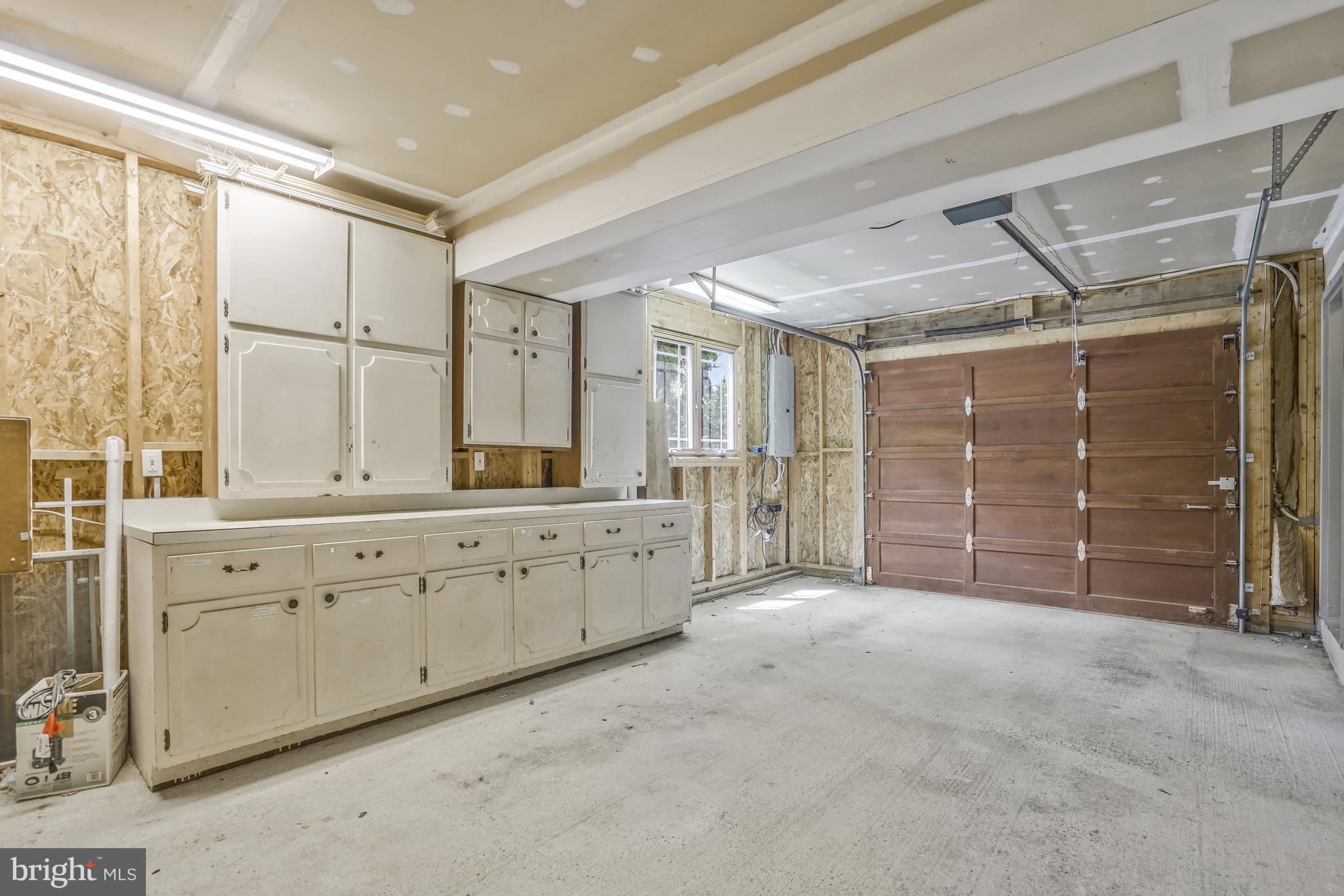 ENGLEWOOD - Residential