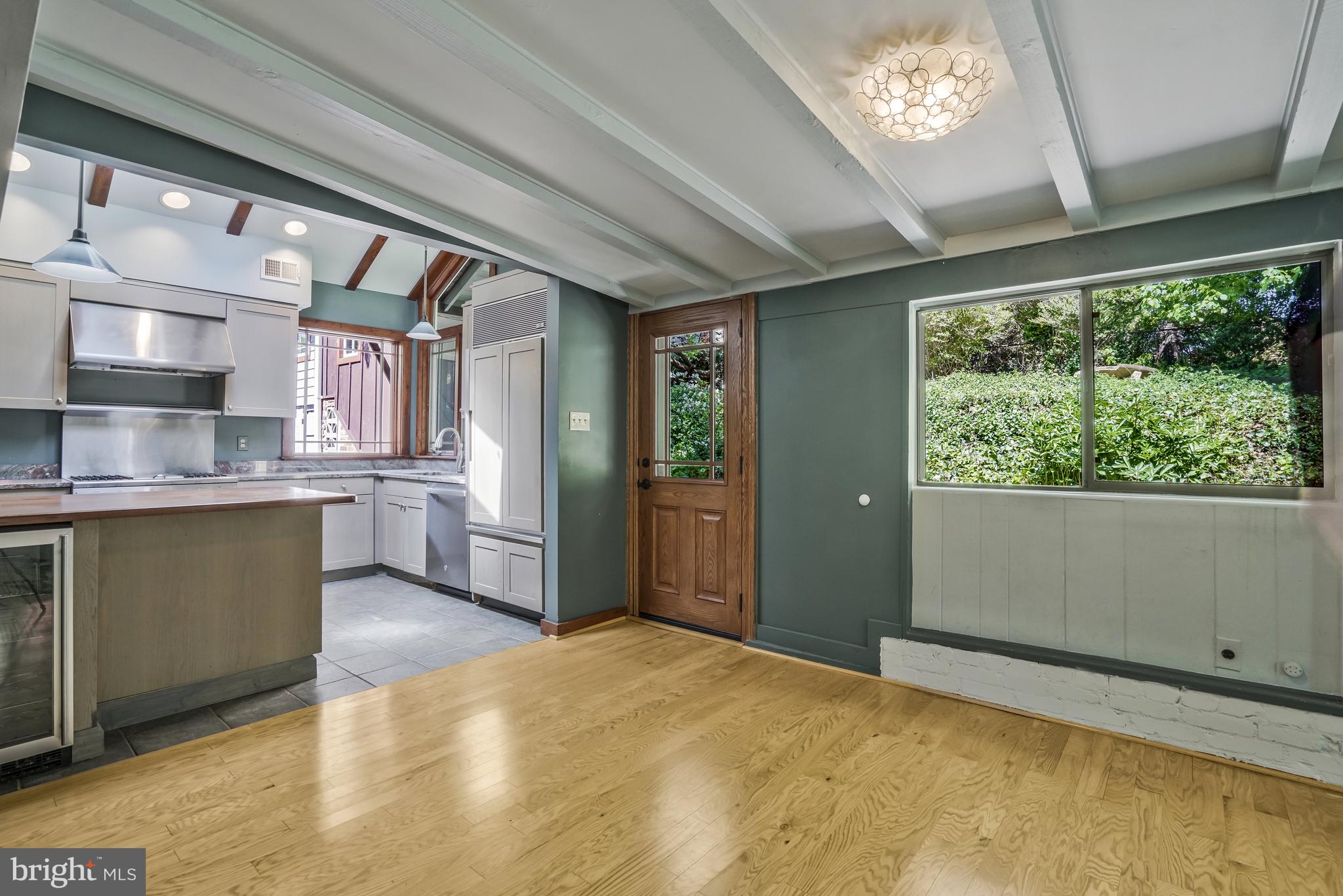 ENGLEWOOD - Residential