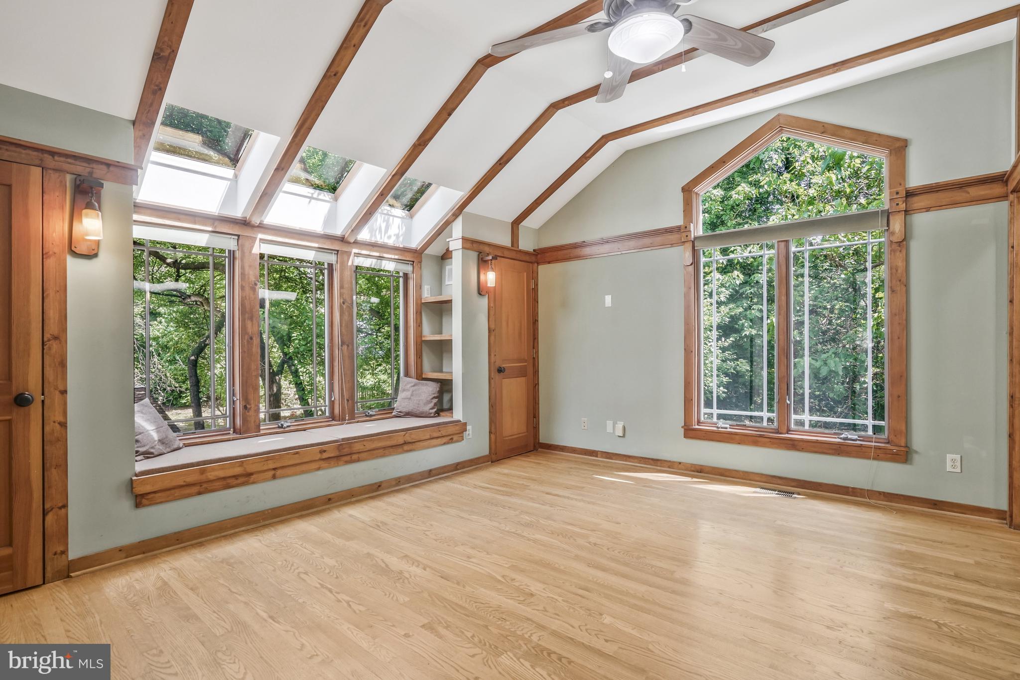 ENGLEWOOD - Residential