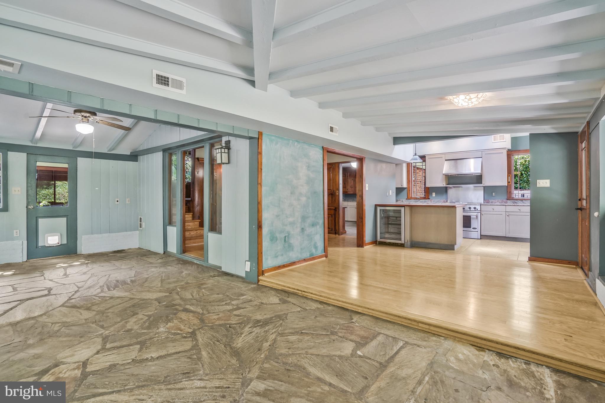 ENGLEWOOD - Residential