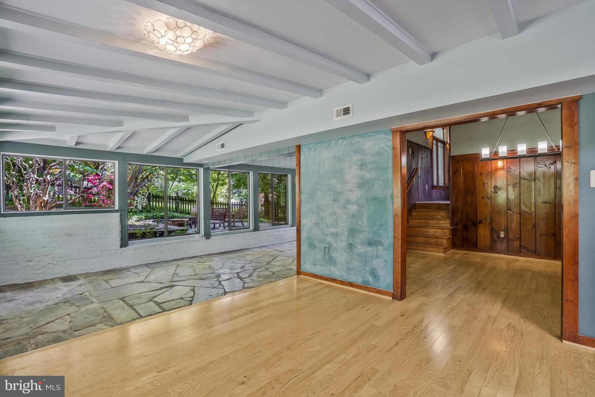 ENGLEWOOD - Residential