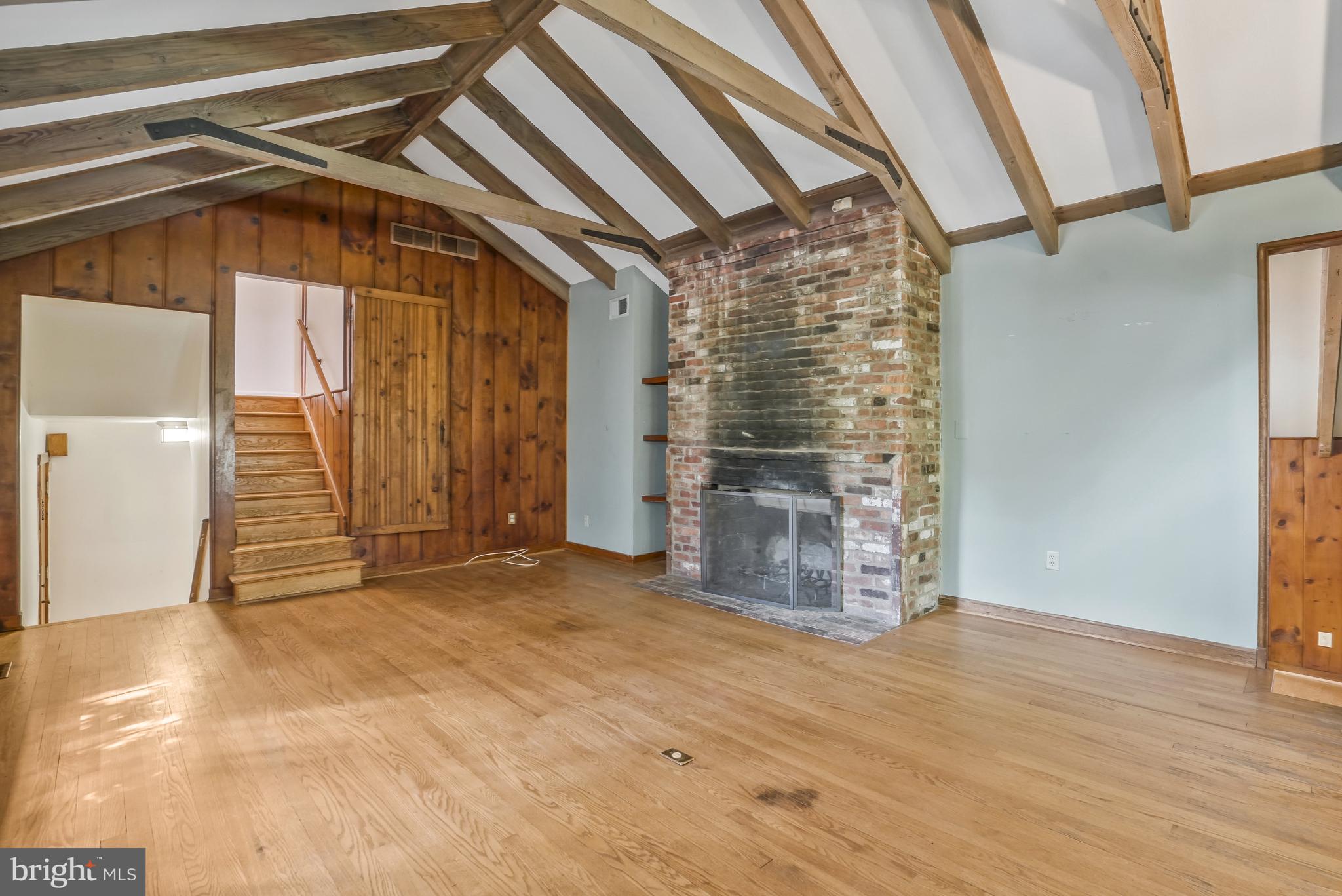 ENGLEWOOD - Residential