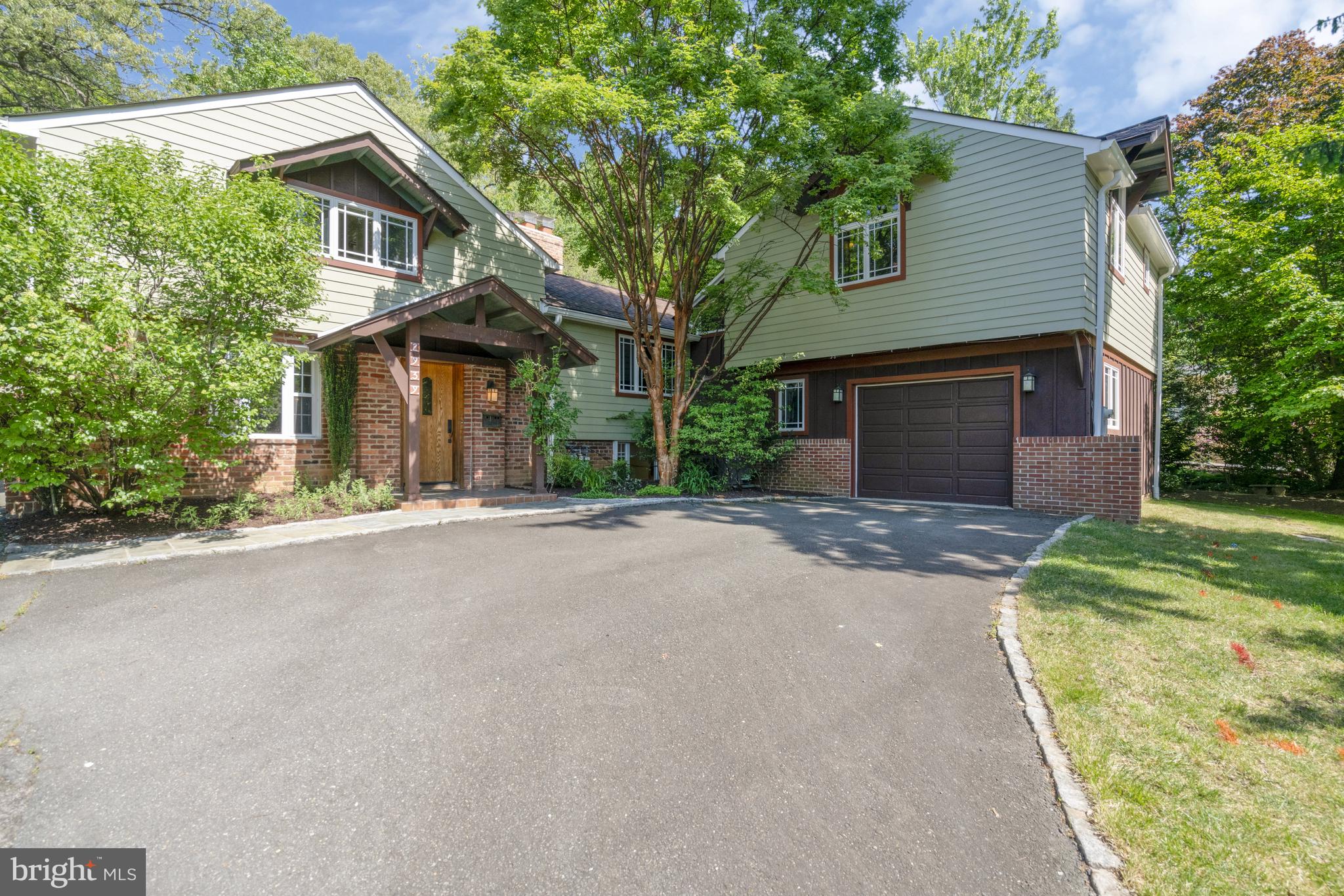 ENGLEWOOD - Residential