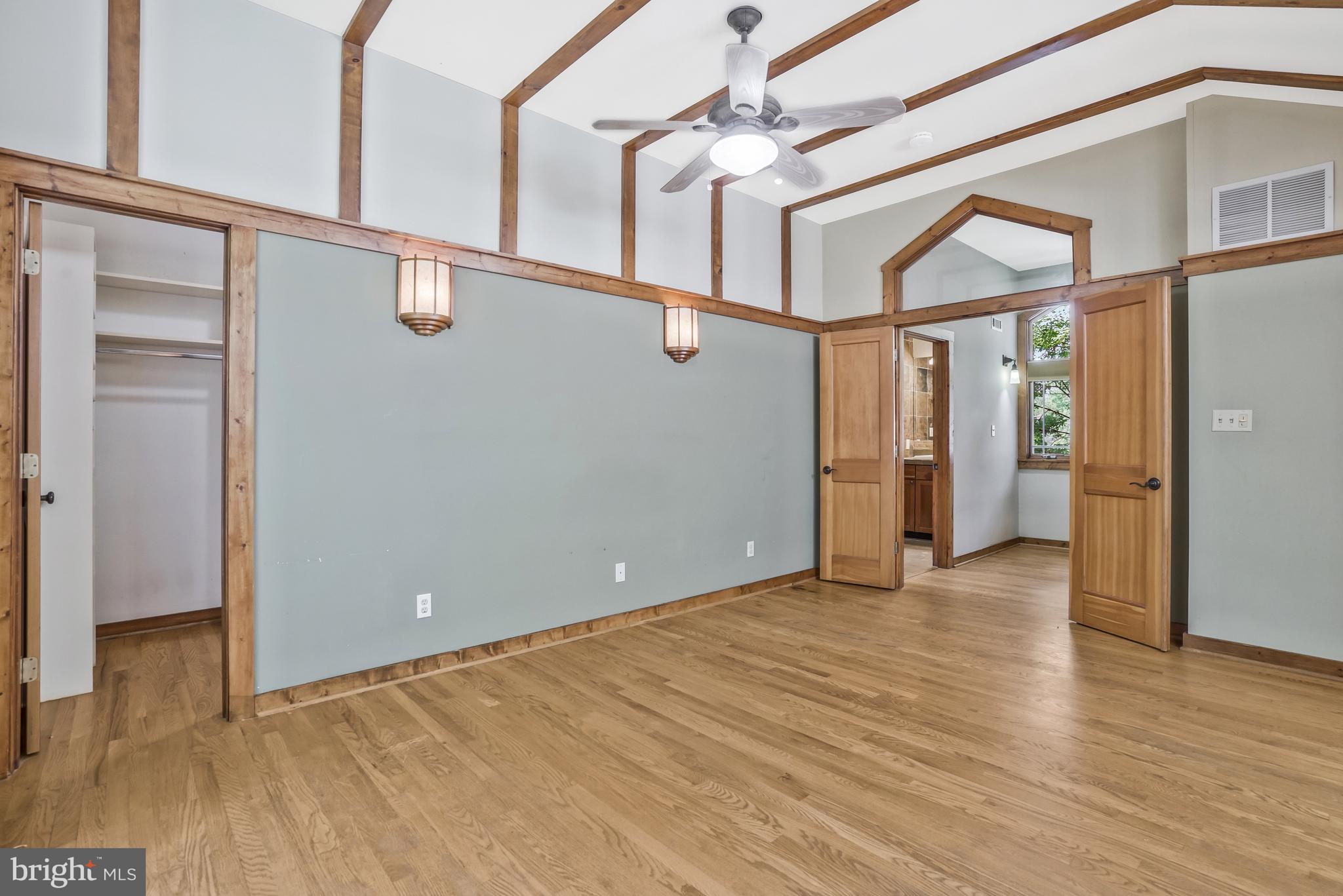 ENGLEWOOD - Residential