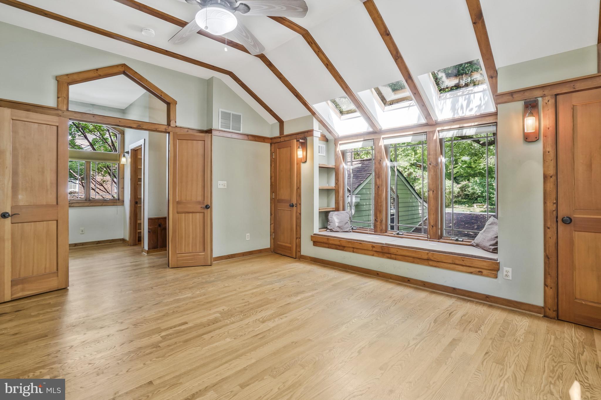 ENGLEWOOD - Residential