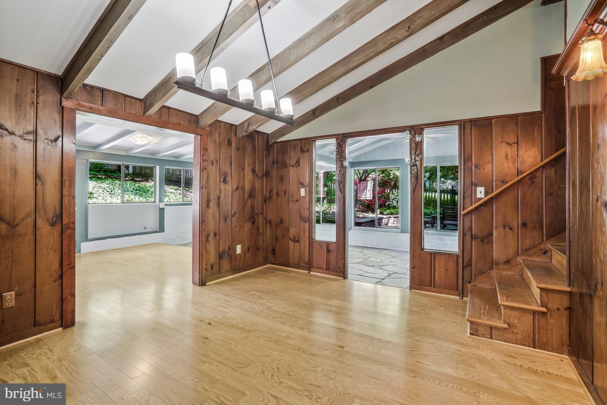 ENGLEWOOD - Residential