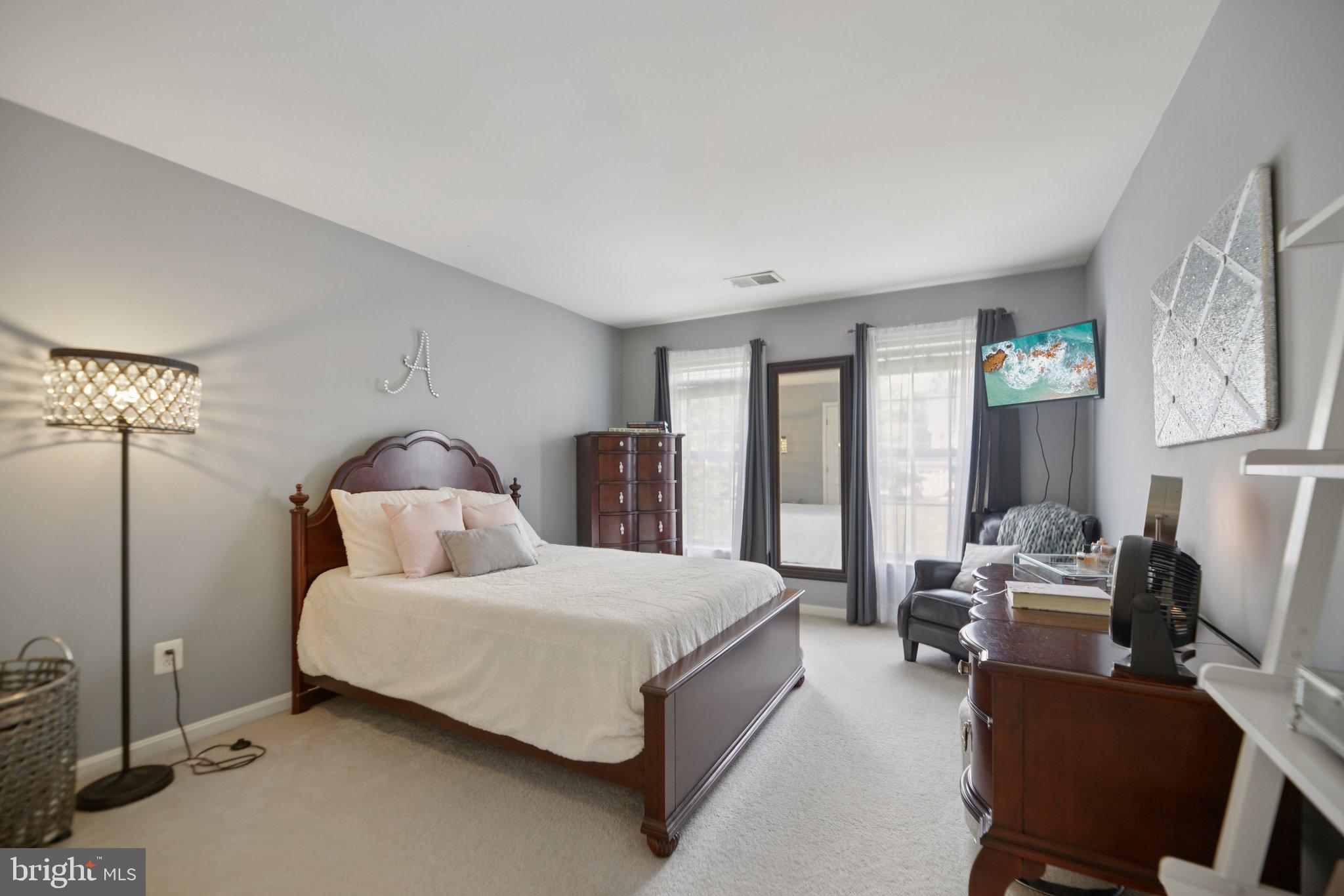 SOVEREIGN GLEN - Residential