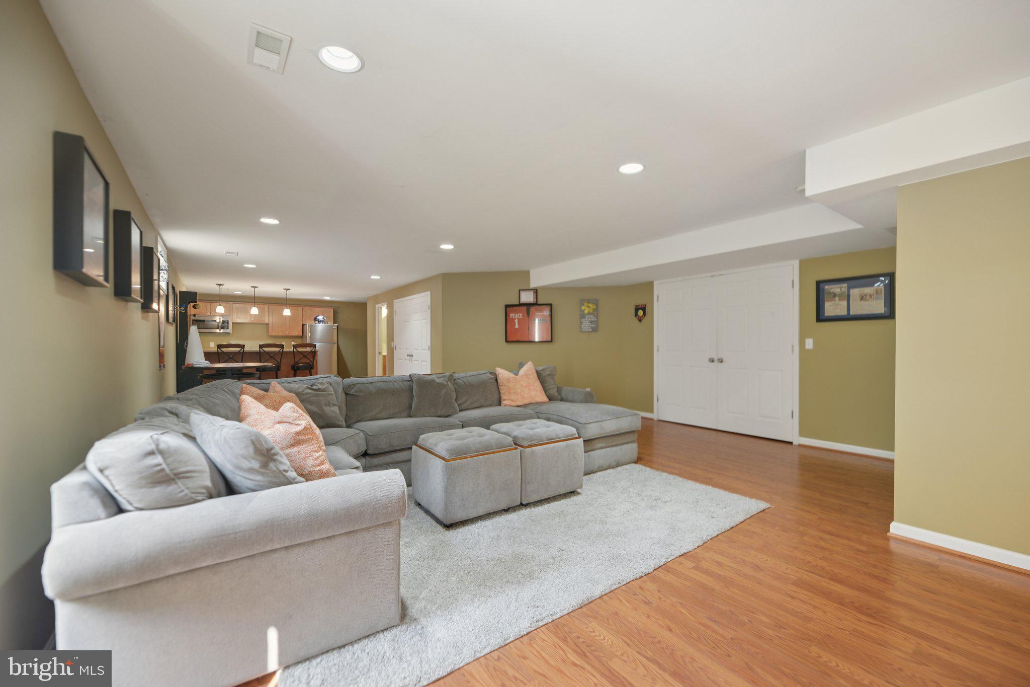 SOVEREIGN GLEN - Residential