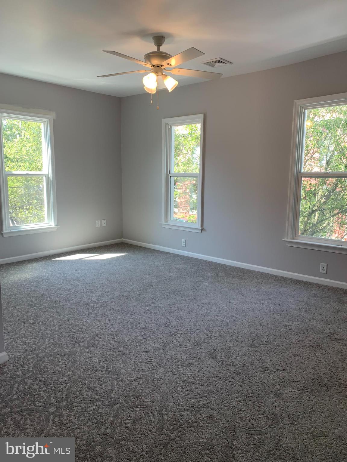 NEW OXFORD BOROUGH - Residential Lease