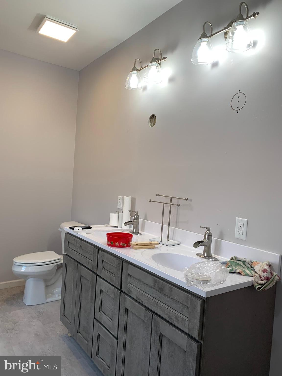 NEW OXFORD BOROUGH - Residential Lease