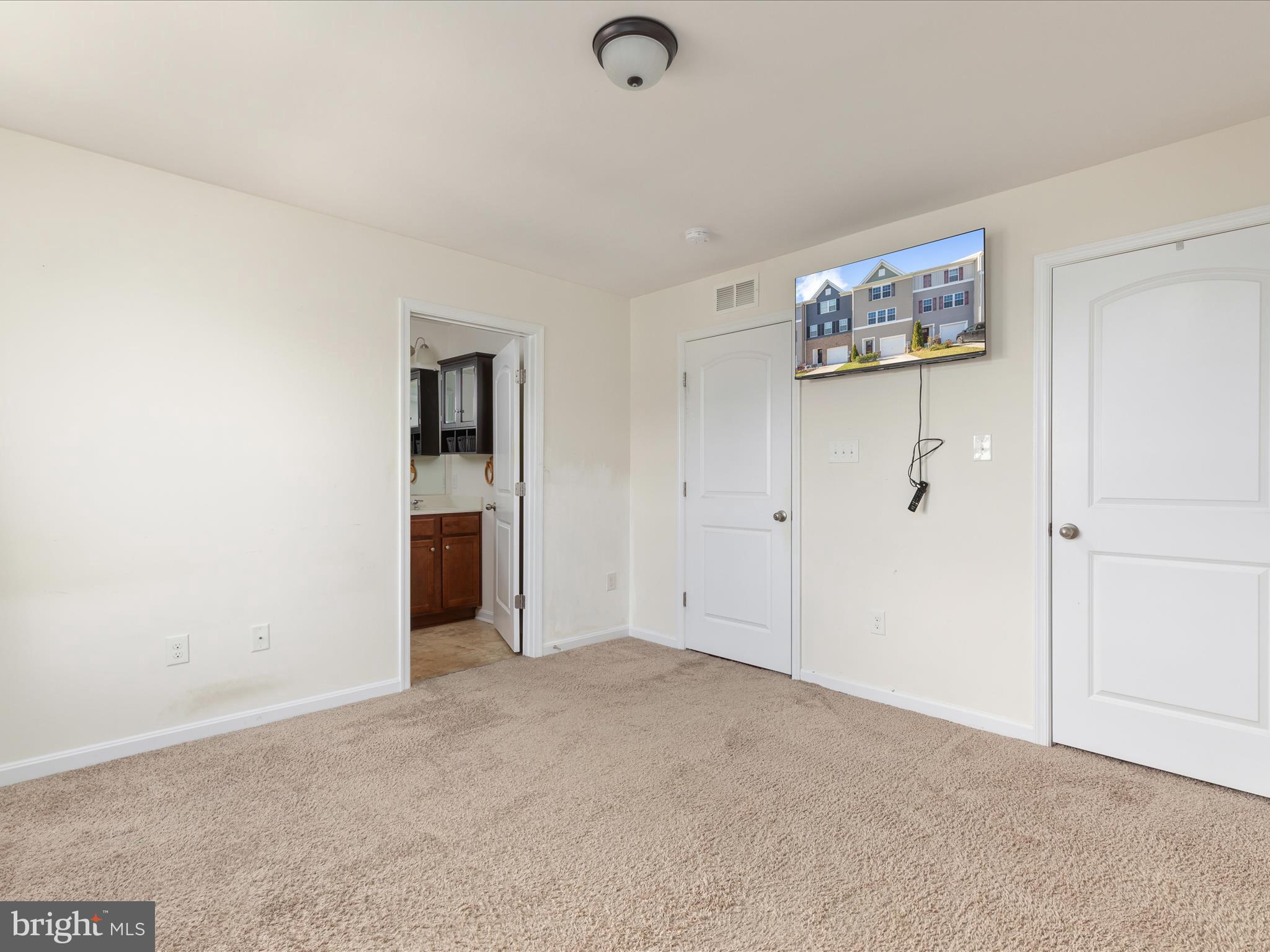 BERKELEY RIDGE - Residential