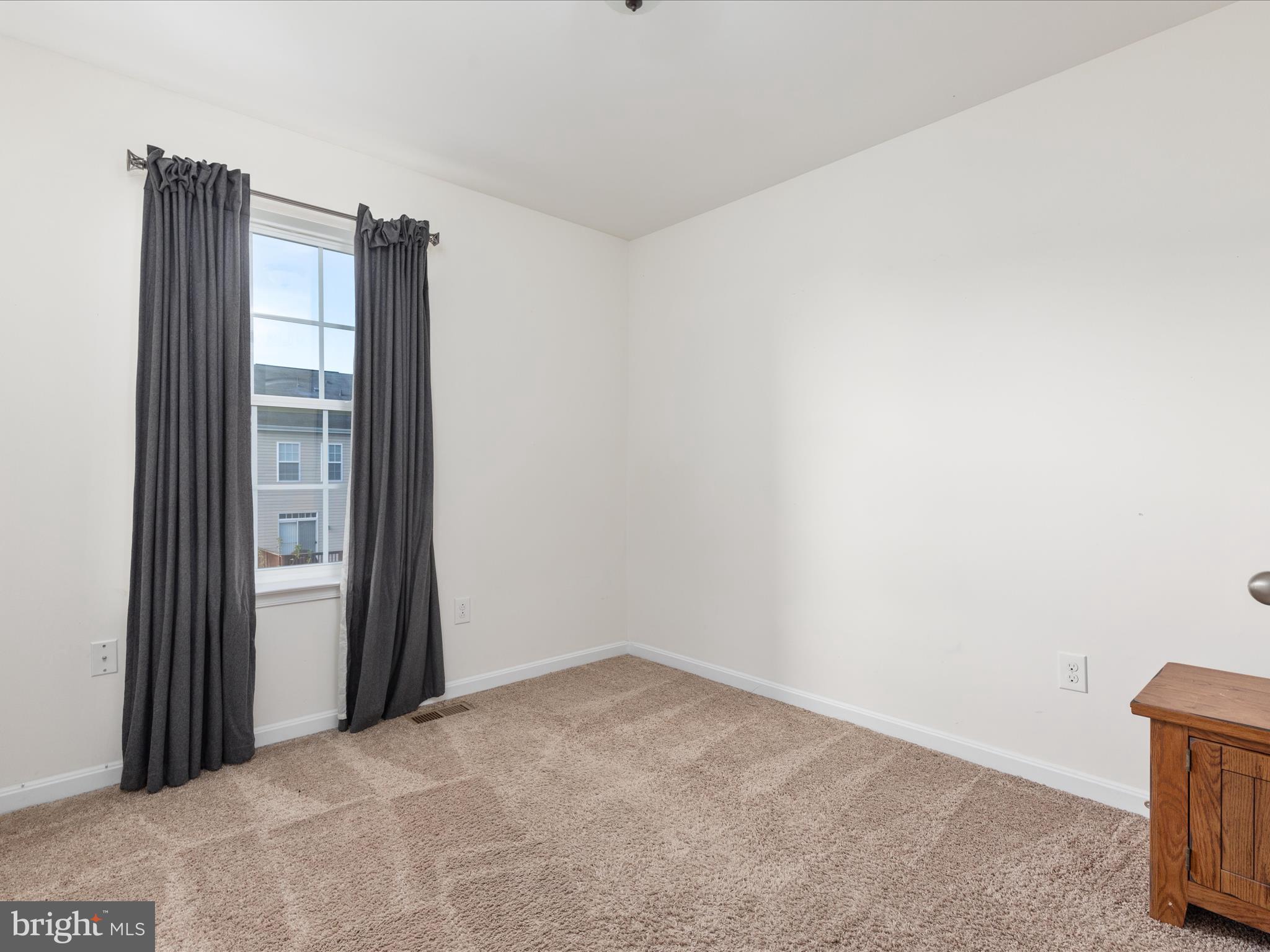 BERKELEY RIDGE - Residential