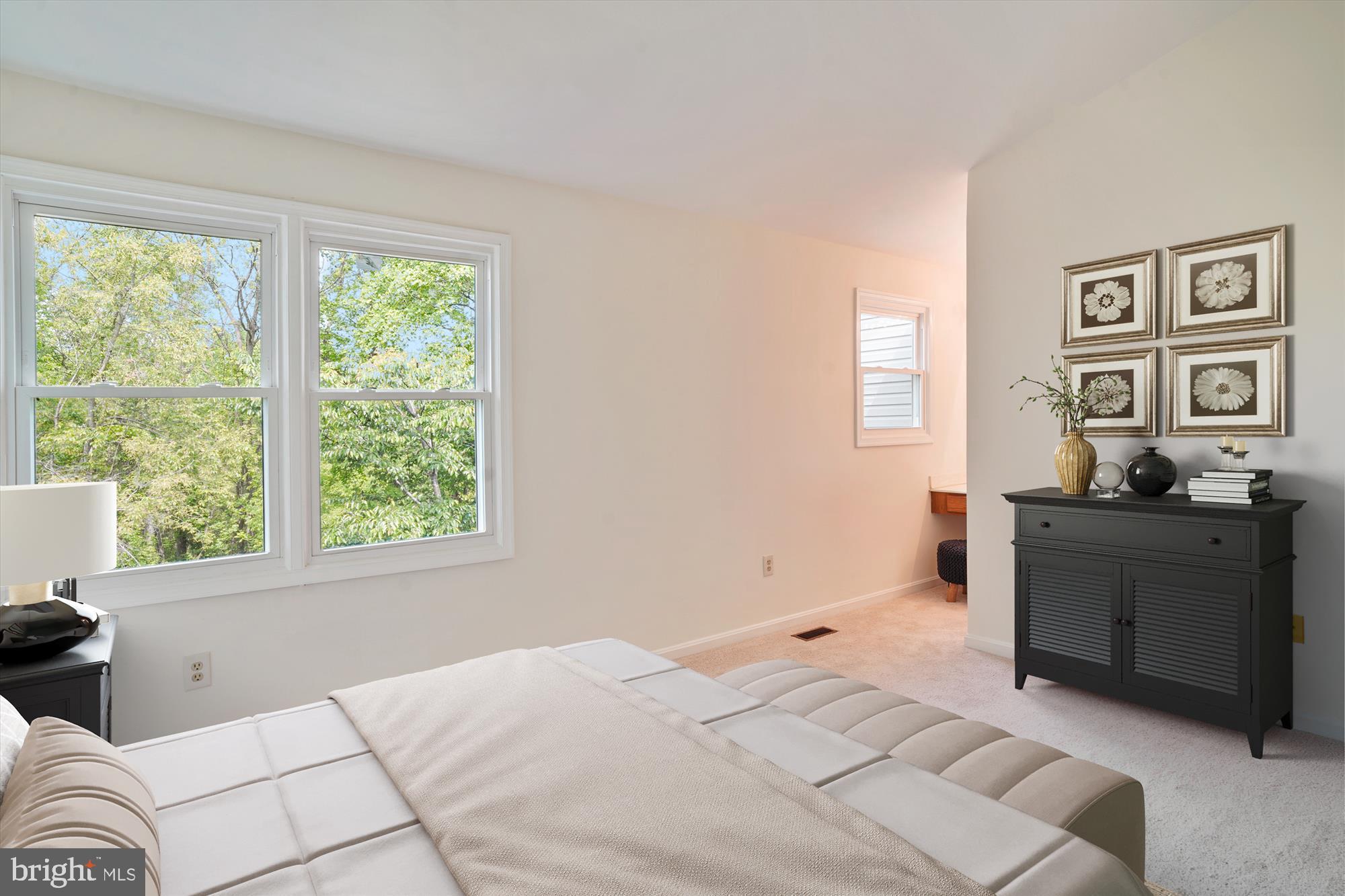 NORBECK MANOR - Residential