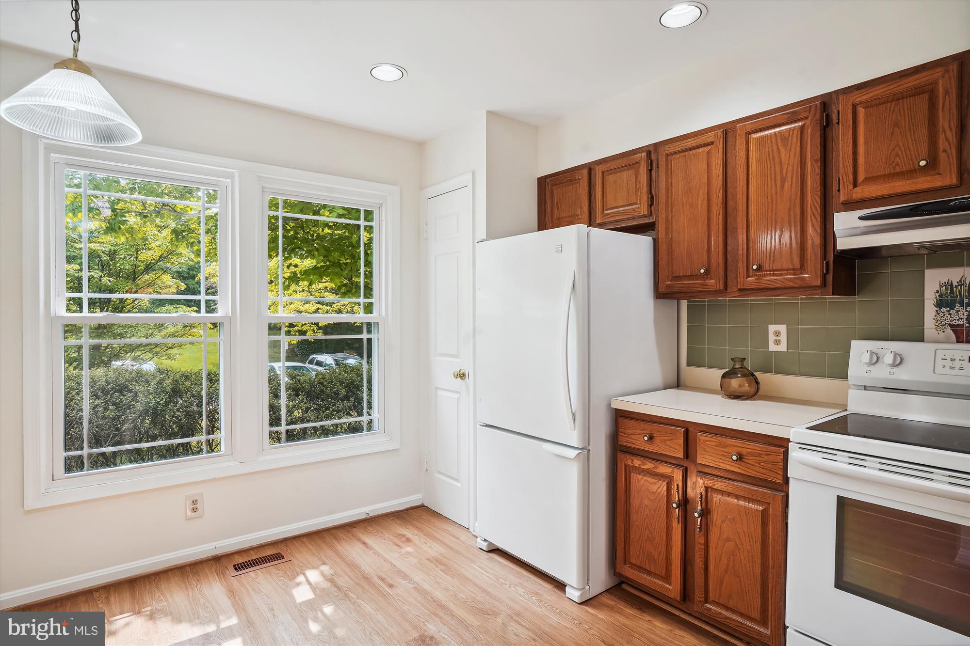 NORBECK MANOR - Residential